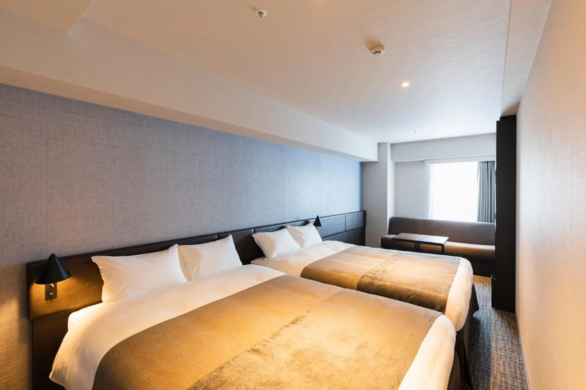 Photo of the whole room, Bed in HOTEL ASYL TOKYO KAMATA