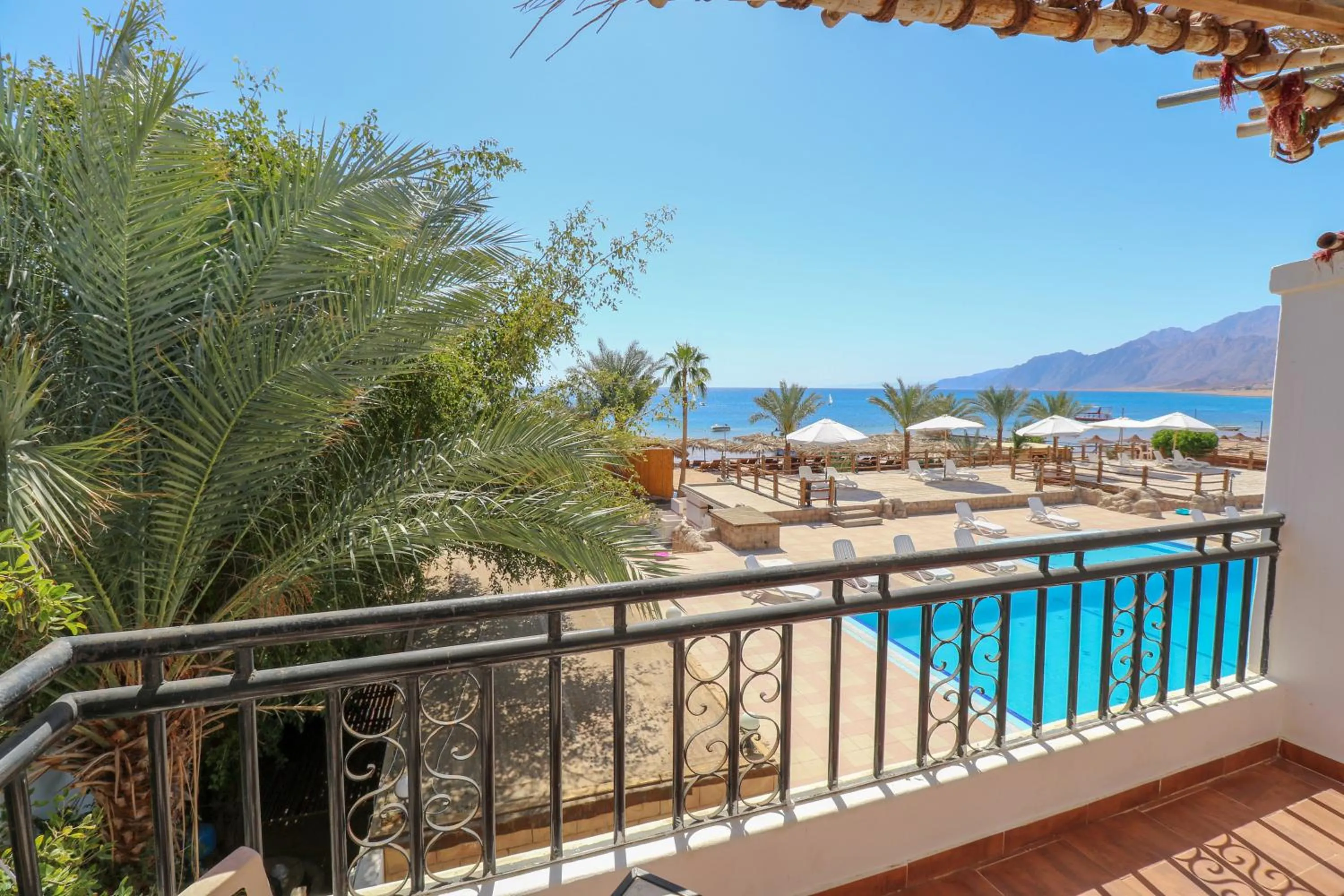 Balcony/Terrace in Panda resort