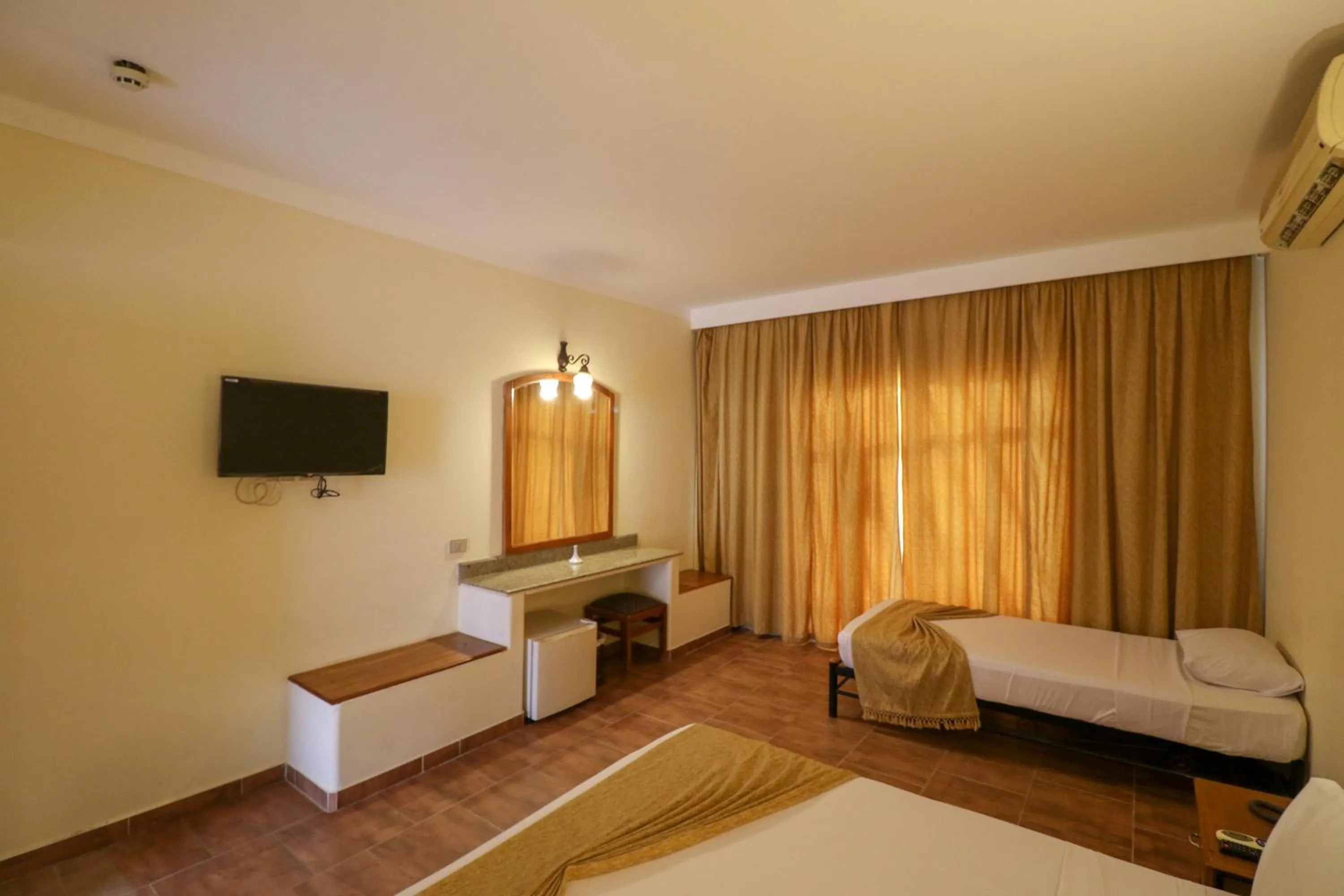 Photo of the whole room in Panda resort