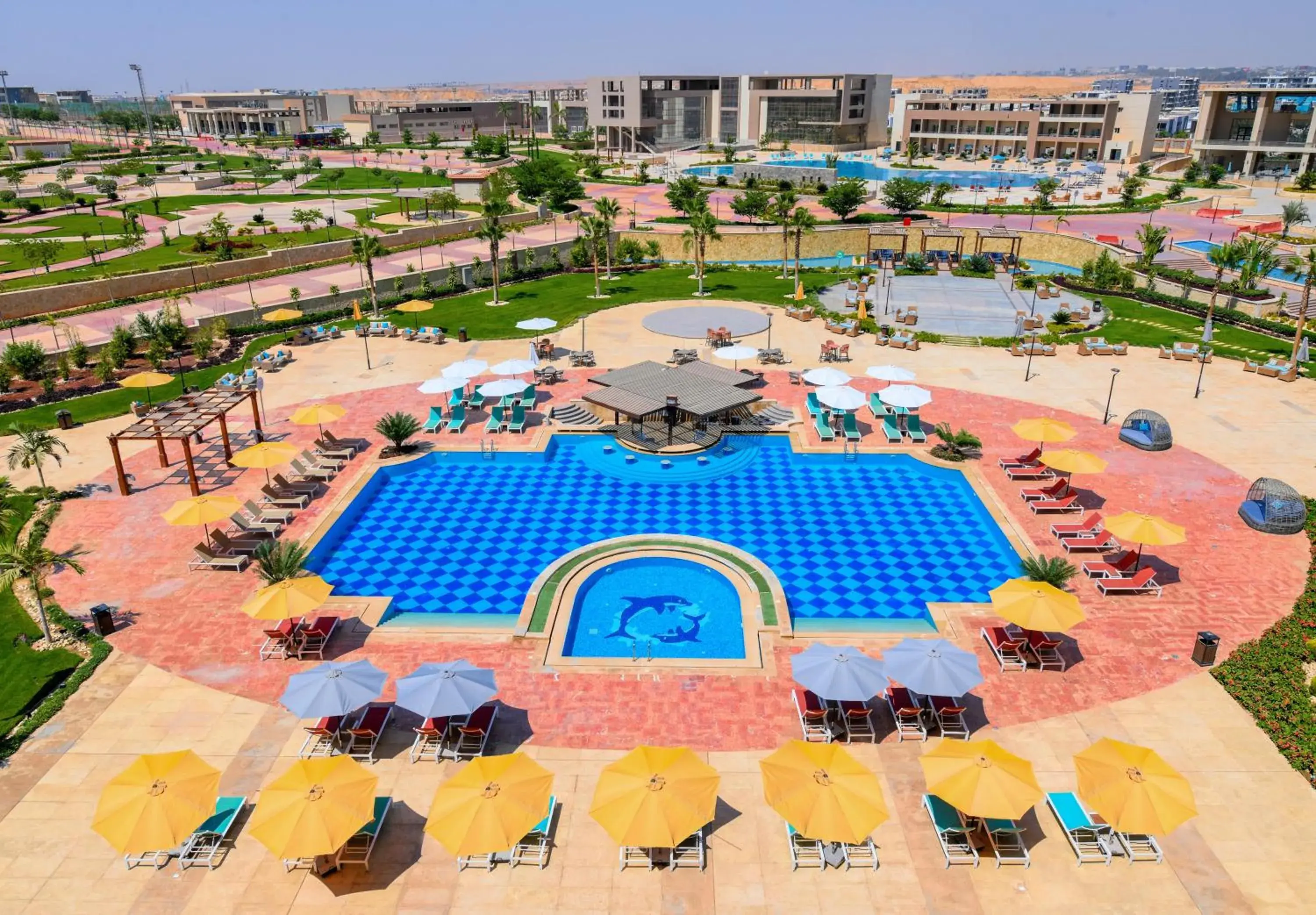 Swimming pool in Tolip Gardens Hotel Swimming pool in Tolip Gardens Hotel