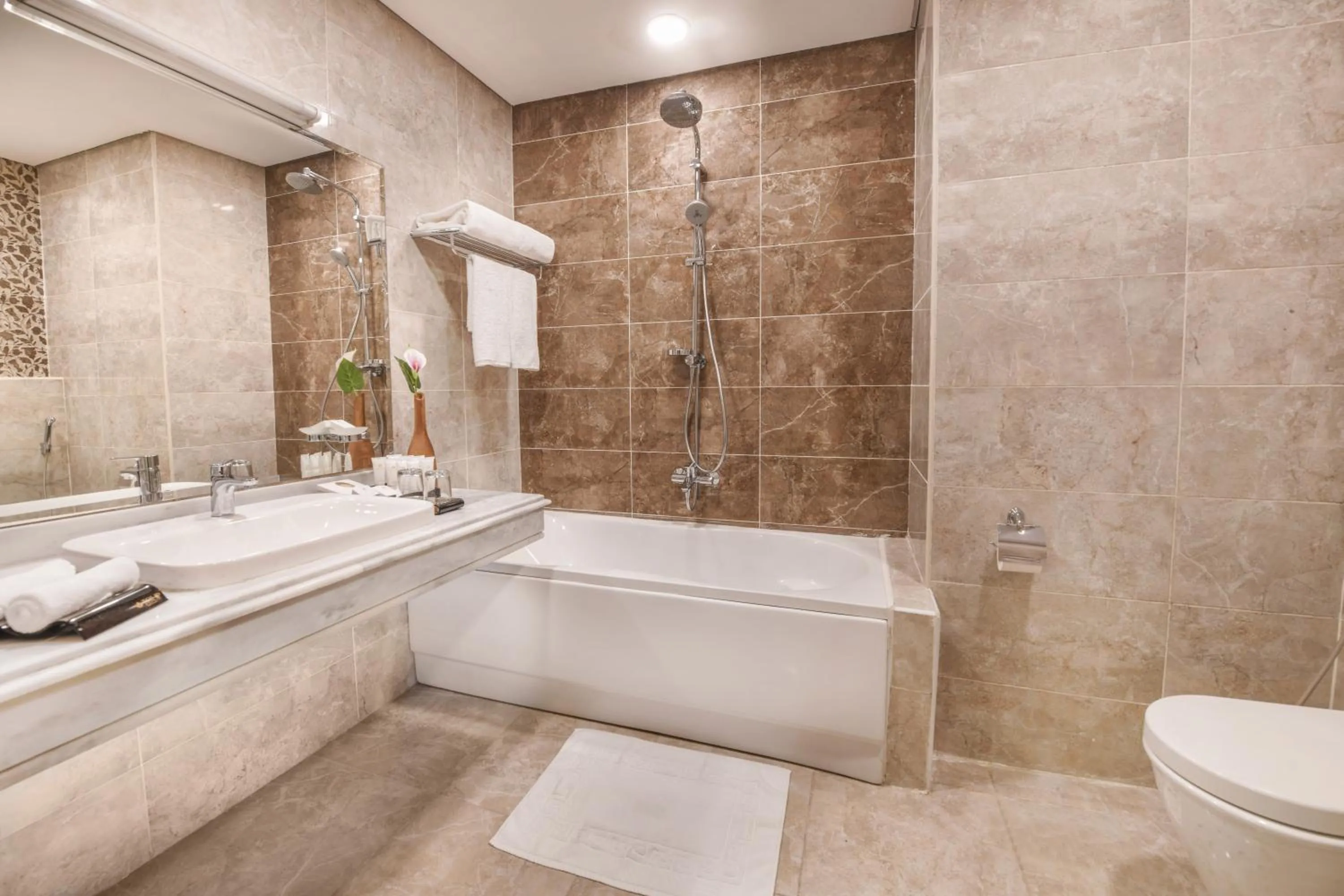 Bathroom in Tolip Gardens Hotel