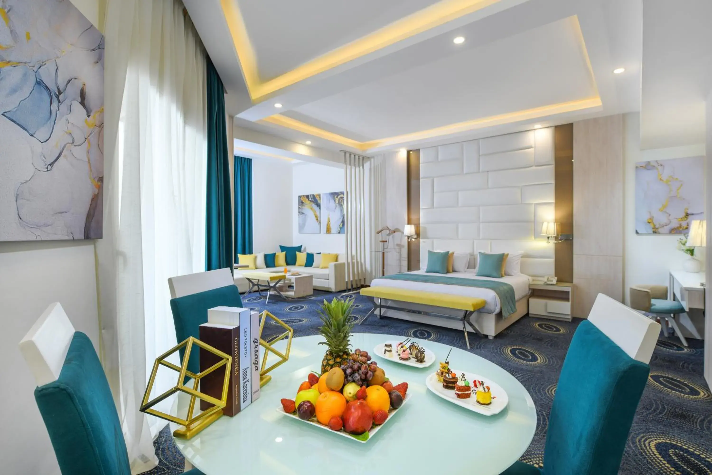 Living room, Bed in Tolip Gardens Hotel Living room, Bed in Tolip Gardens Hotel