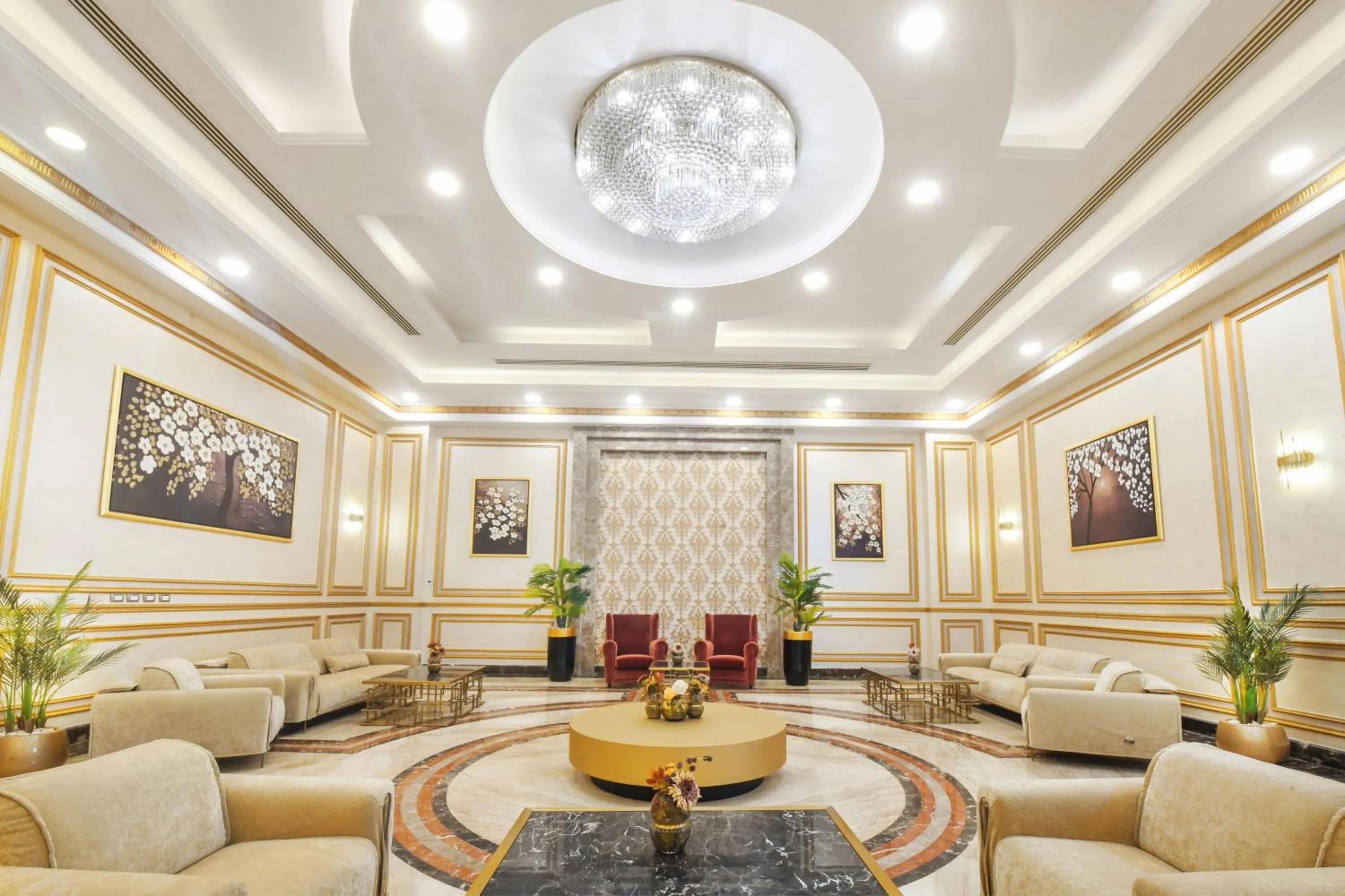 VIP in Tolip Gardens Hotel