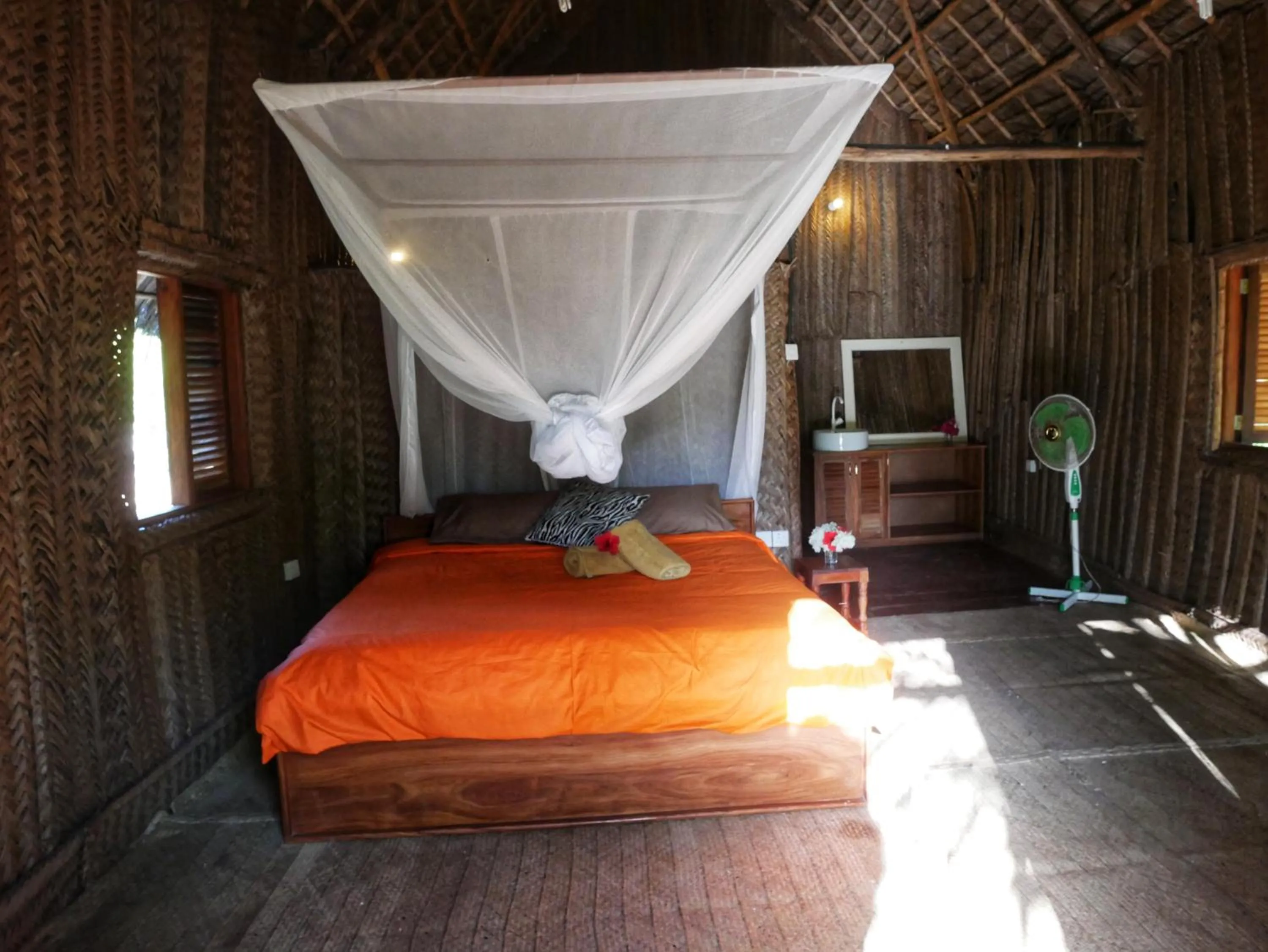 Bedroom, Bed in COCO REEF ECOLODGE