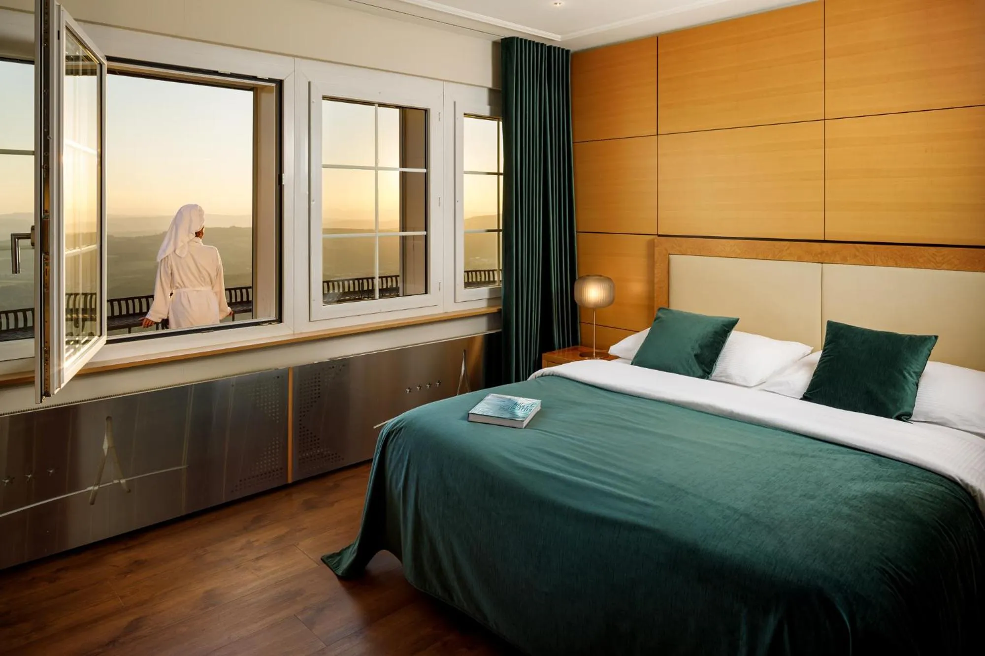 Bed in Hotel UTO KULM car-free hideaway in Zurich