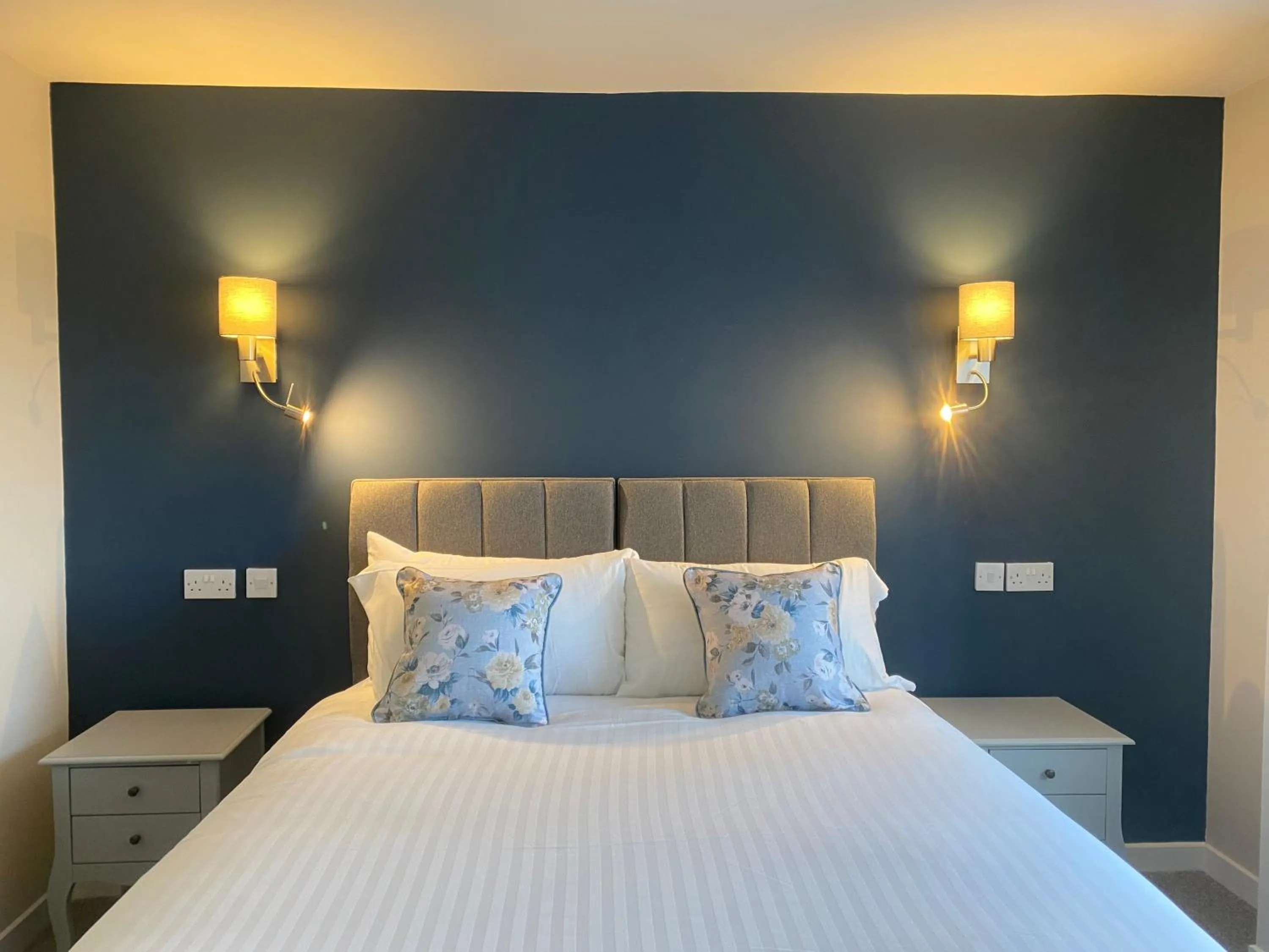 Bed in The Inn At Charlestown