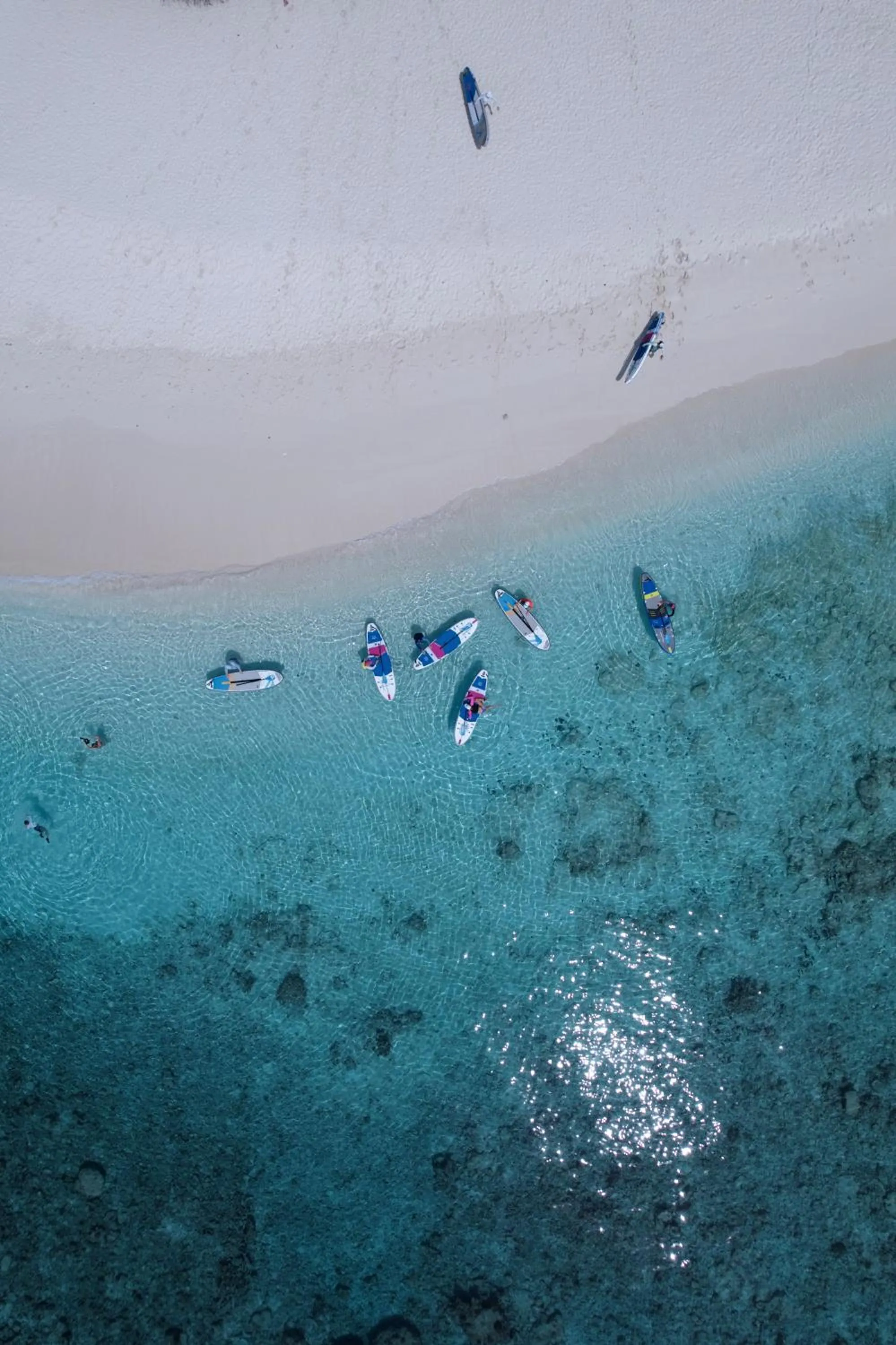 People in Odi Kamadhoo
