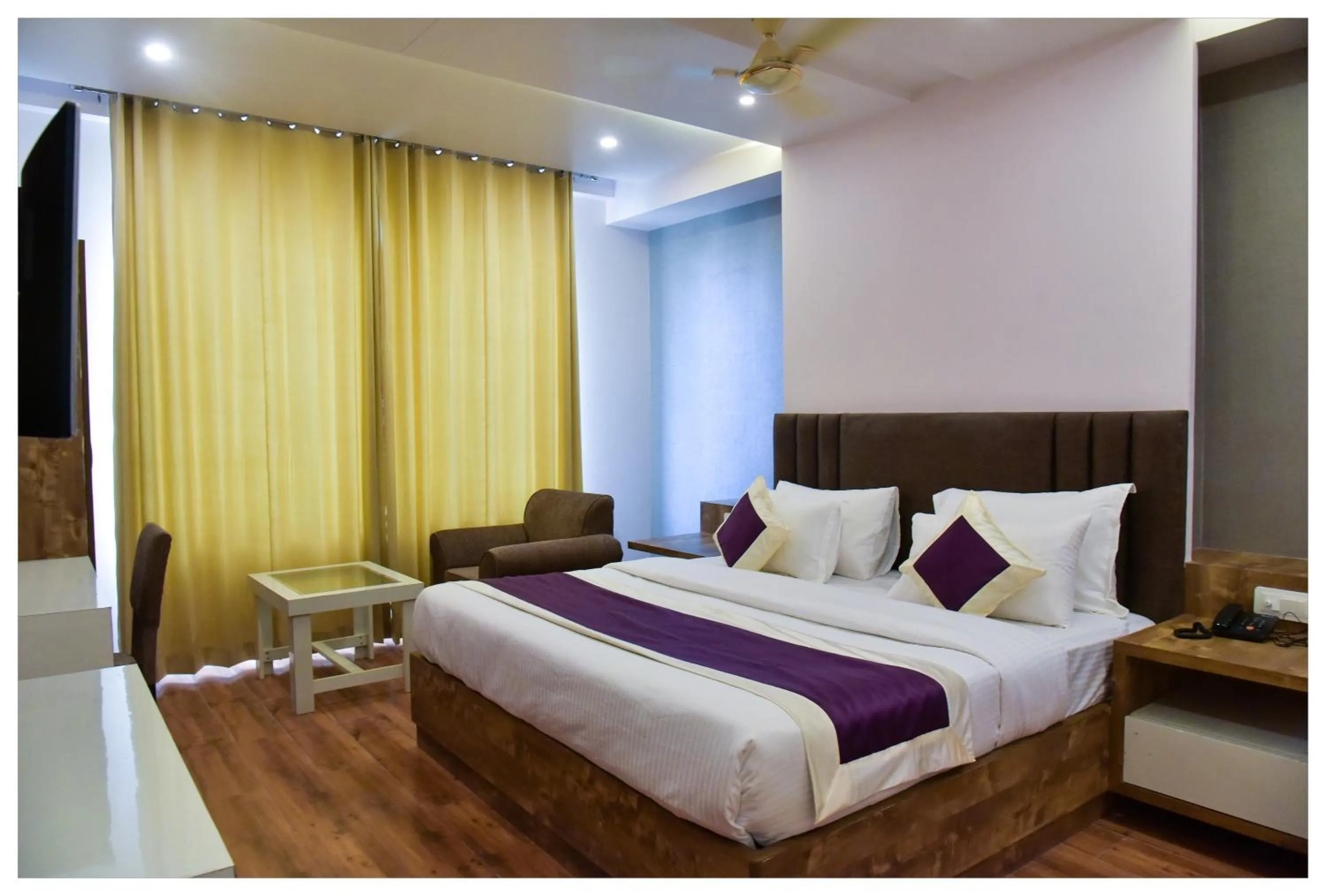 Bed in Hotel Siddharsh Heritage