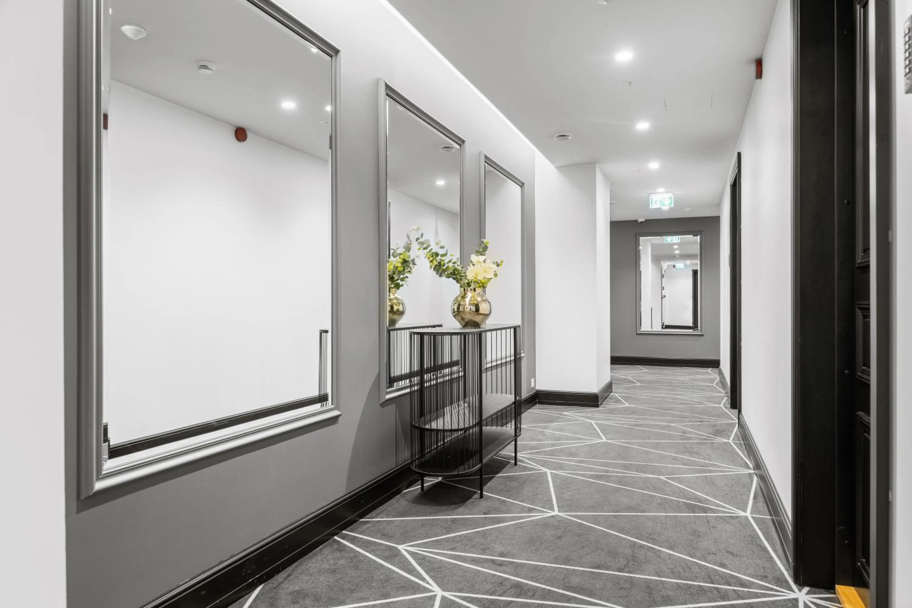 Lobby or reception in Bob W Tallinn City Centre - Ambassador