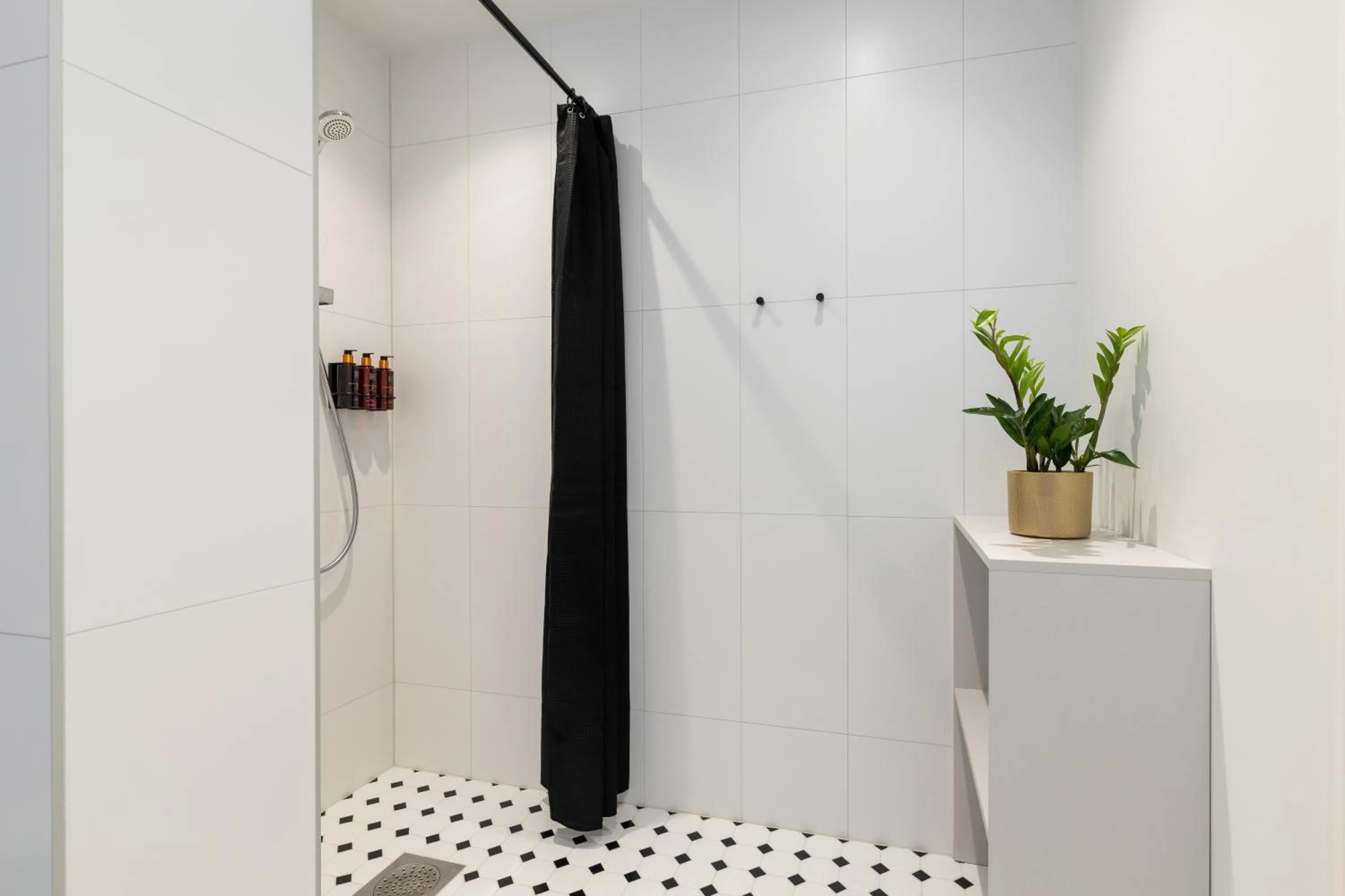 Bathroom in Bob W Tallinn City Centre - Ambassador