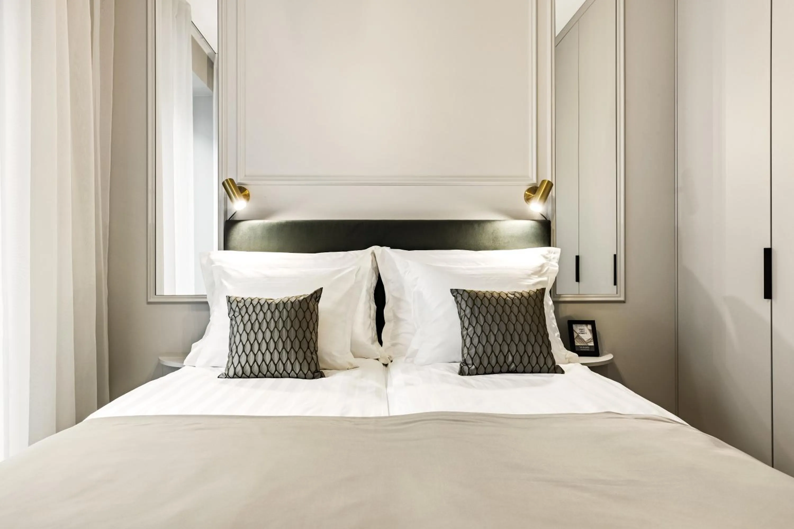 Bed in Bob W Tallinn City Centre - Ambassador