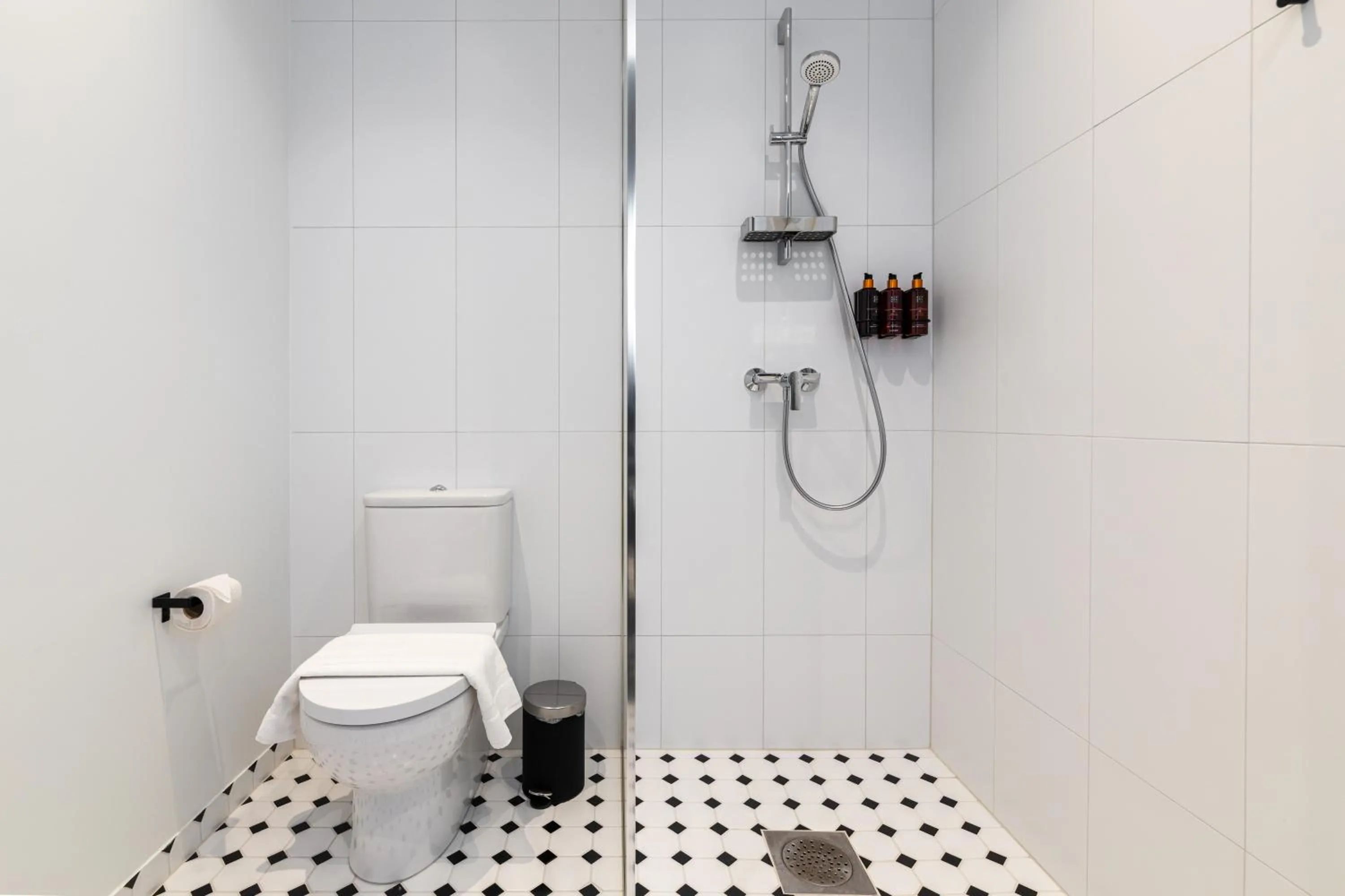 Bathroom in Bob W Tallinn City Centre - Ambassador