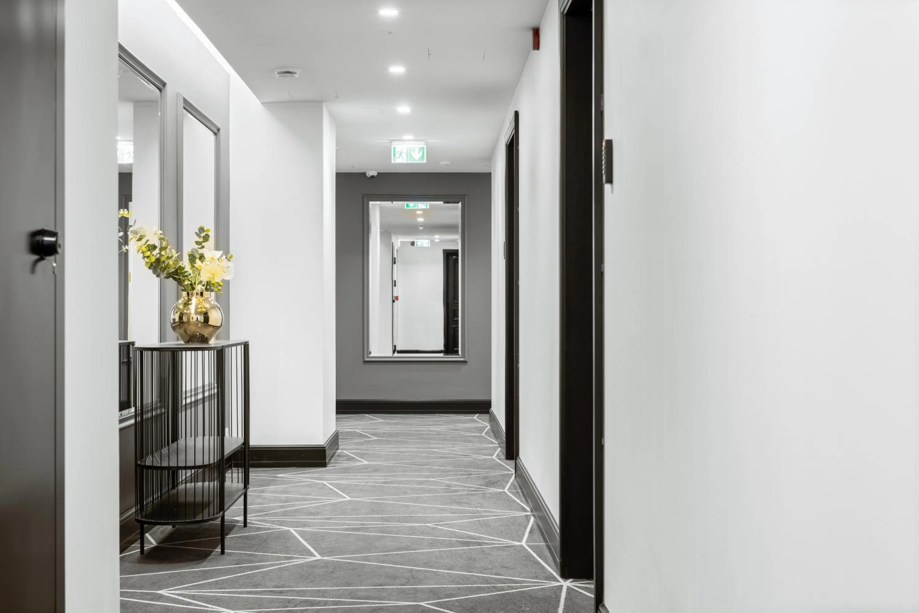 Lobby or reception in Bob W Tallinn City Centre - Ambassador