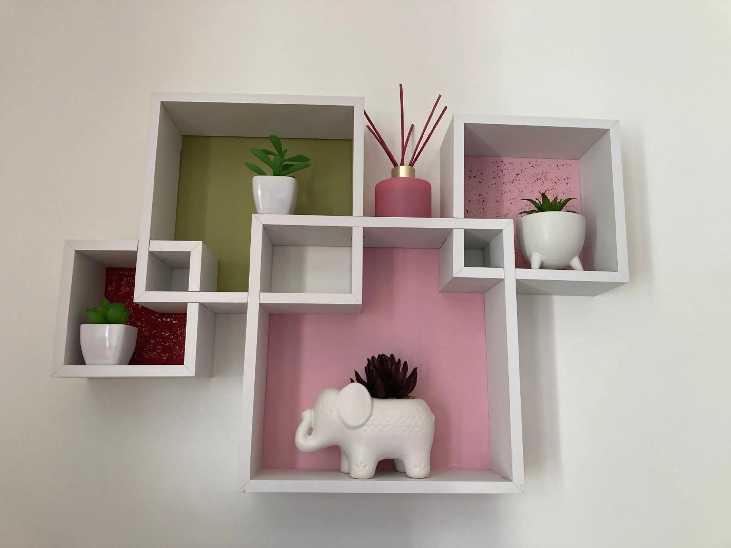 Decorative detail in Ellies Guest House