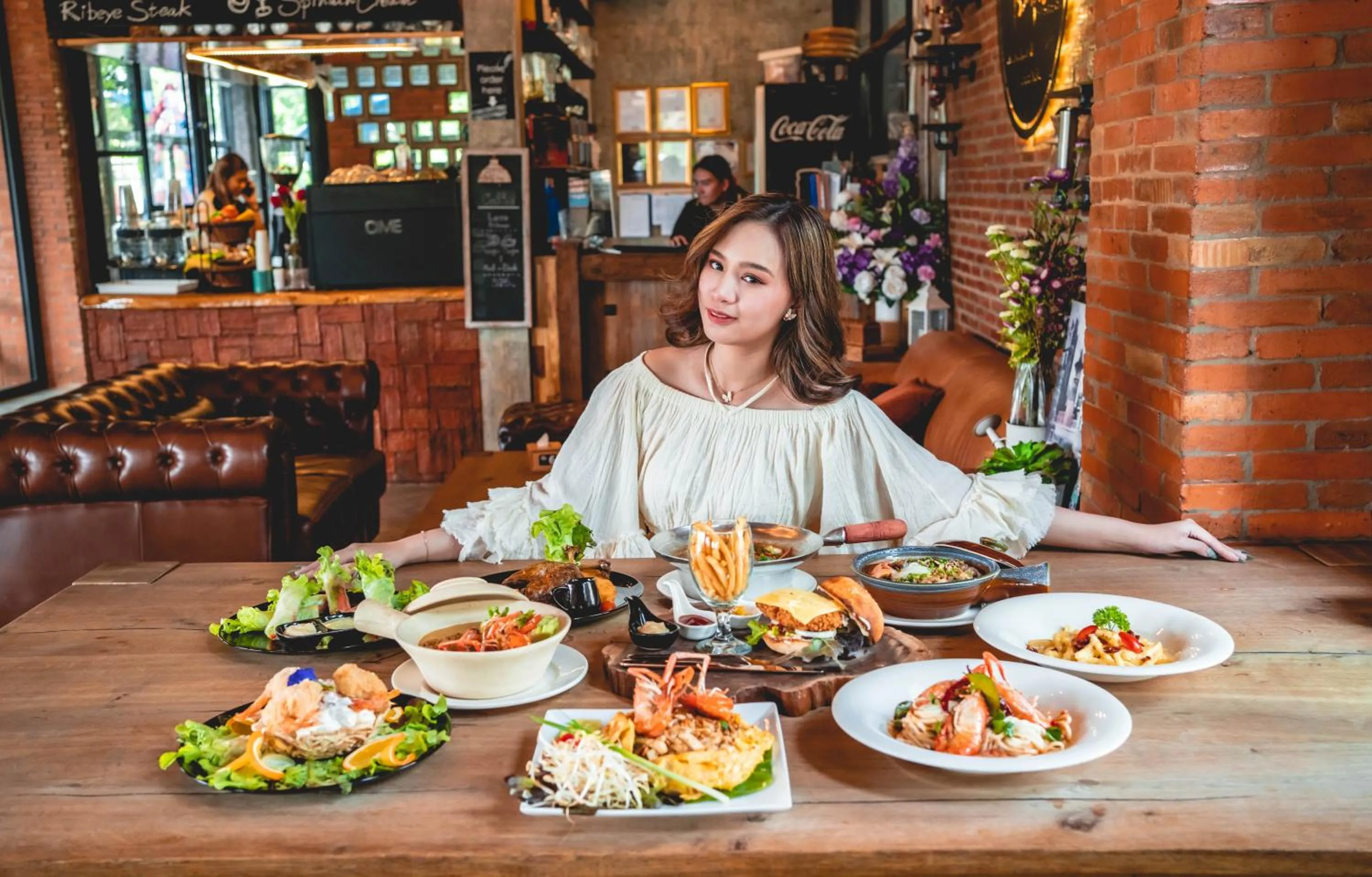 Restaurant/places to eat in ไร่บำรุงผล Raibumrungphol