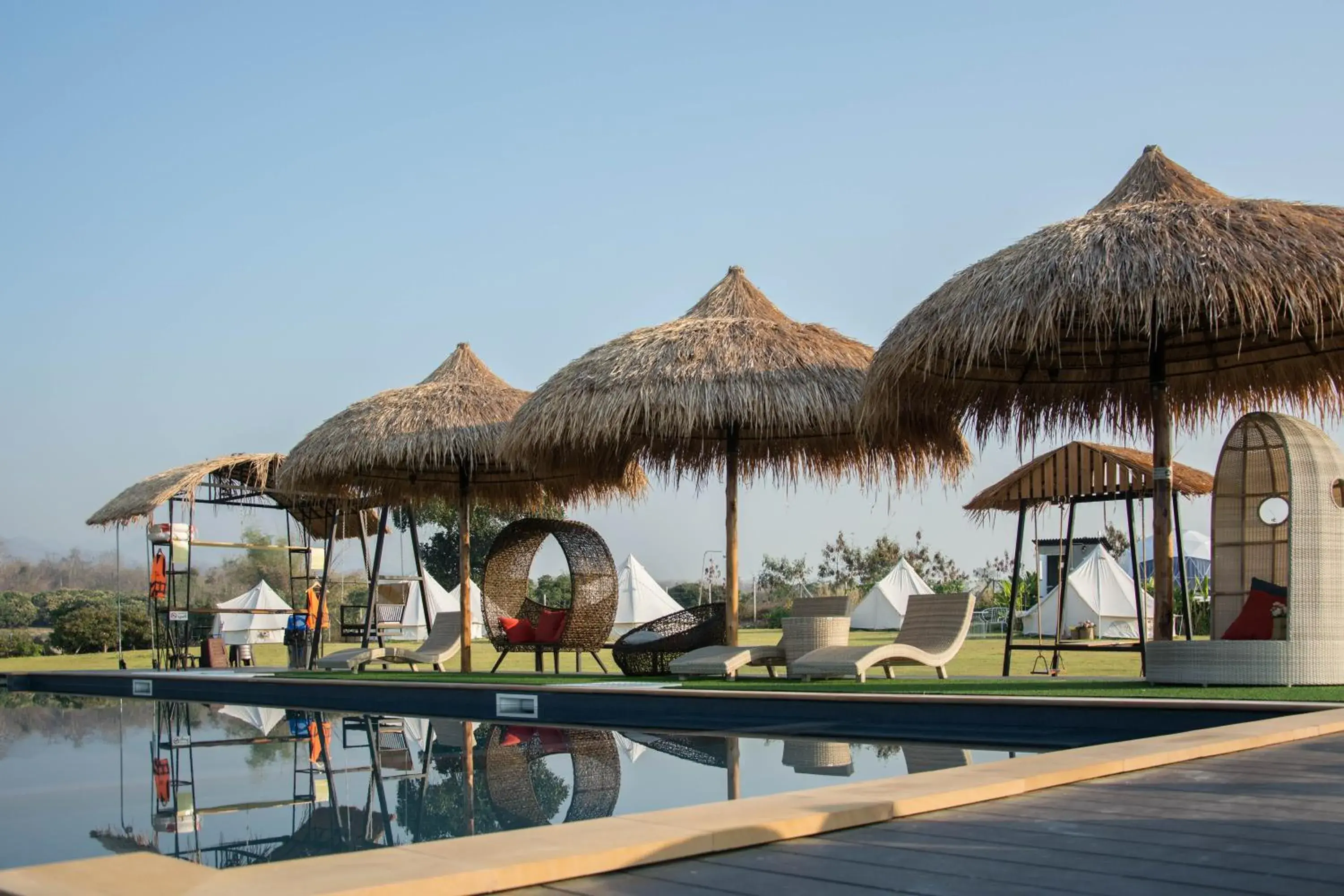 Swimming pool in ไร่บำรุงผล Raibumrungphol Swimming pool in ไร่บำรุงผล Raibumrungphol