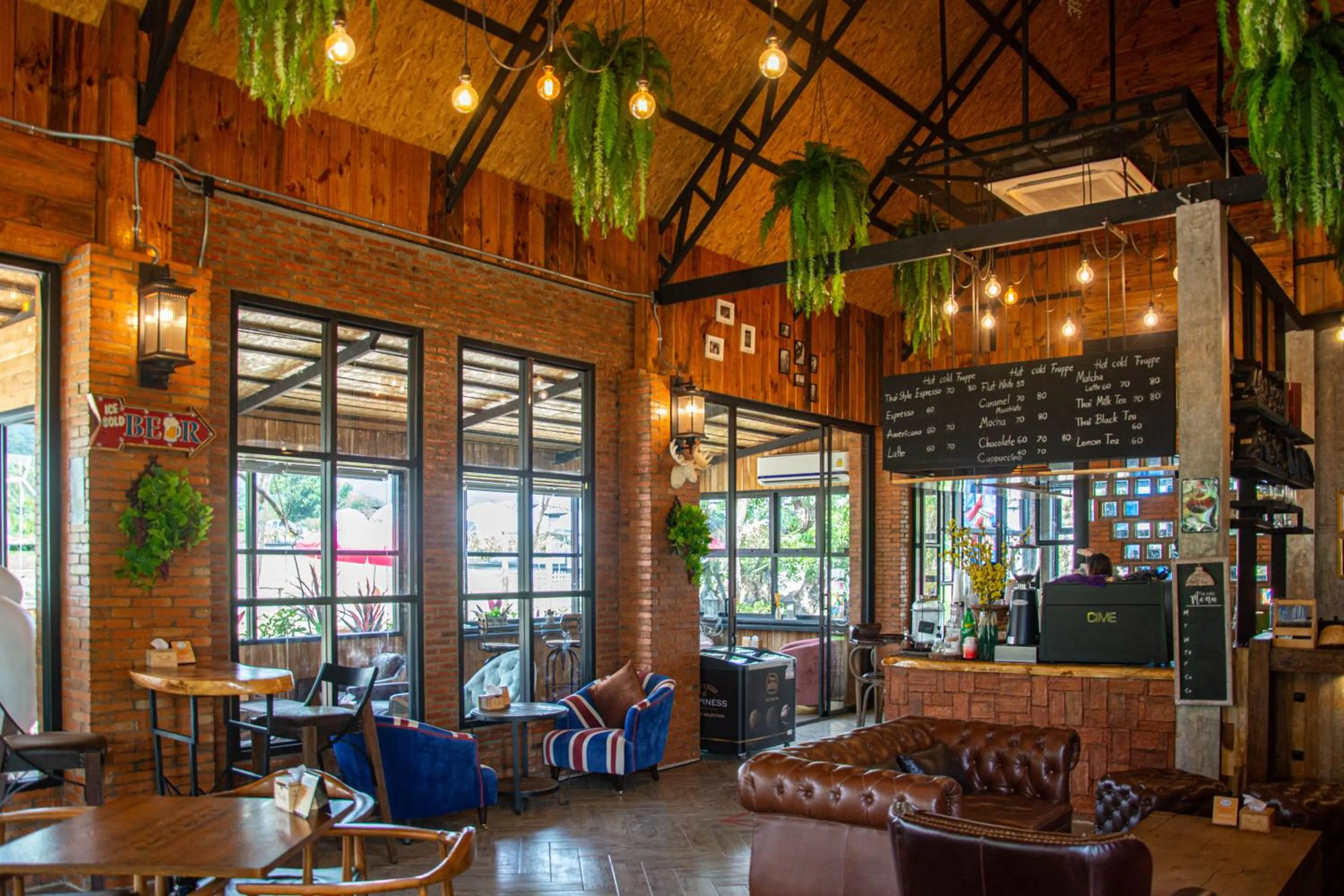 Restaurant/places to eat in ไร่บำรุงผล Raibumrungphol