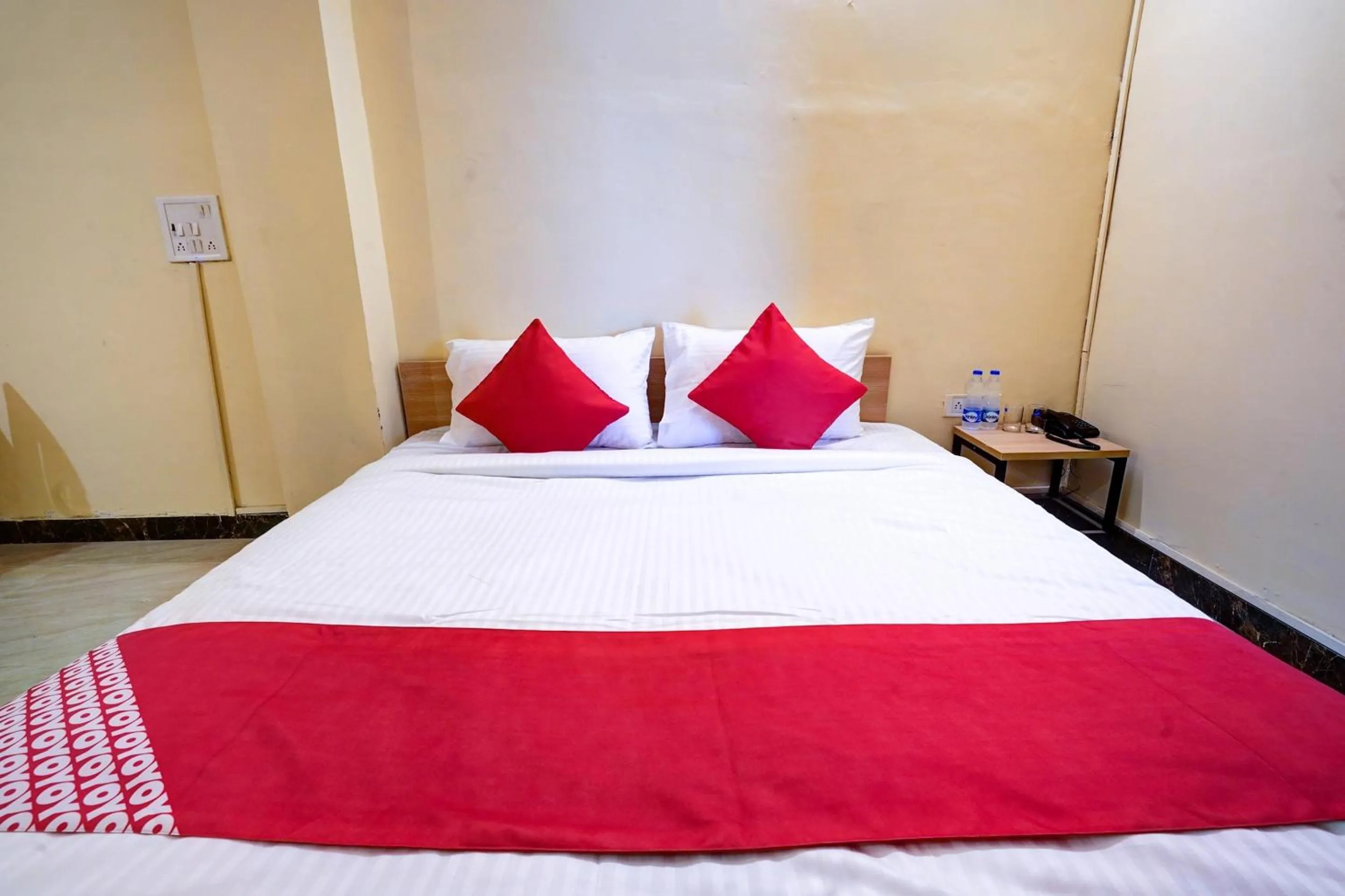 Bedroom, Bed in Hotel O Relax Inn