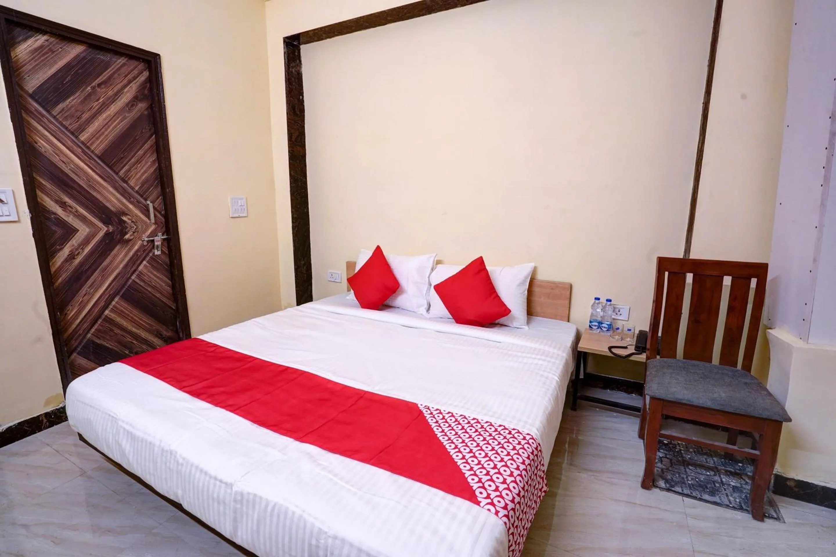 Bedroom, Bed in Hotel O Relax Inn