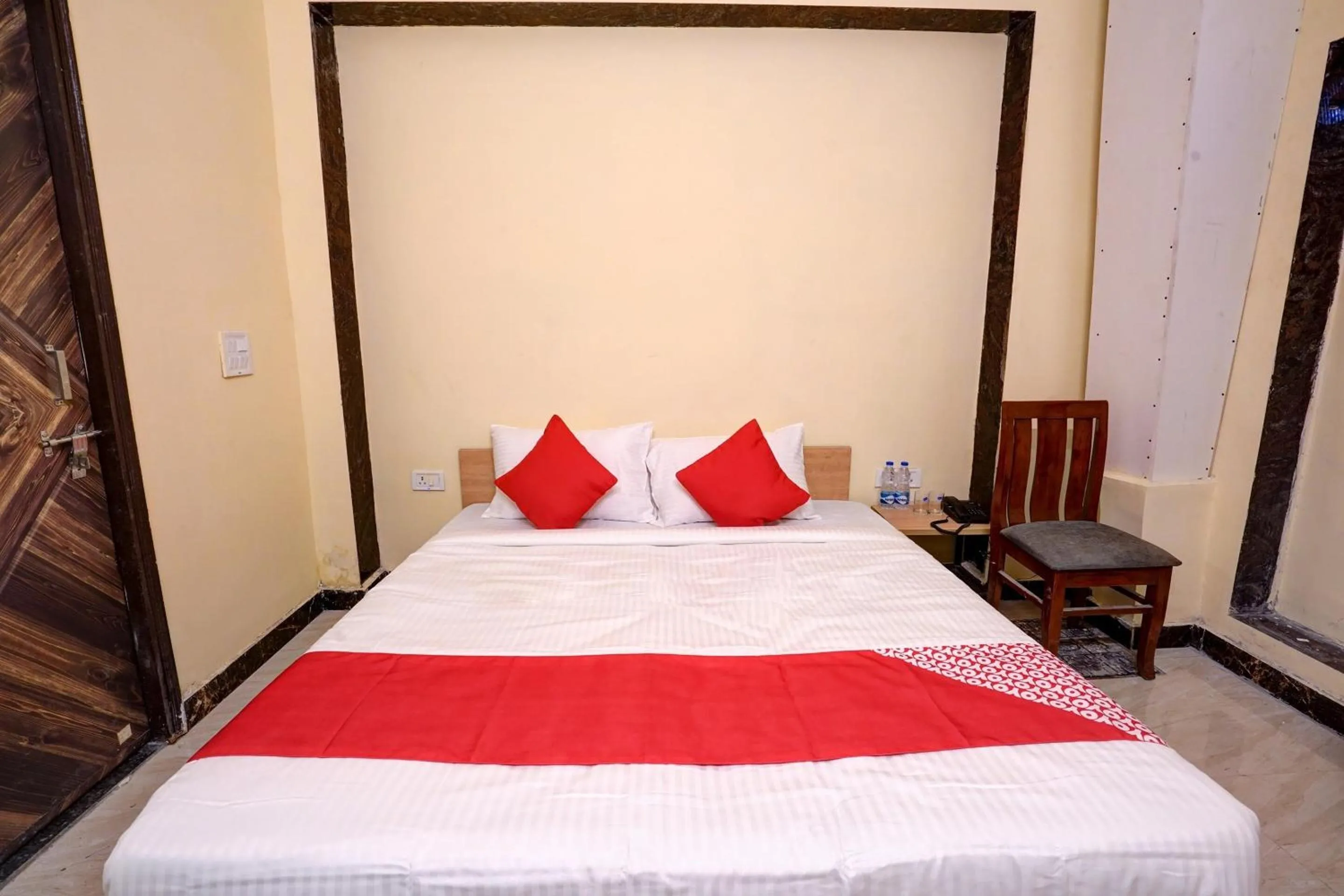 Bedroom, Bed in Hotel O Relax Inn