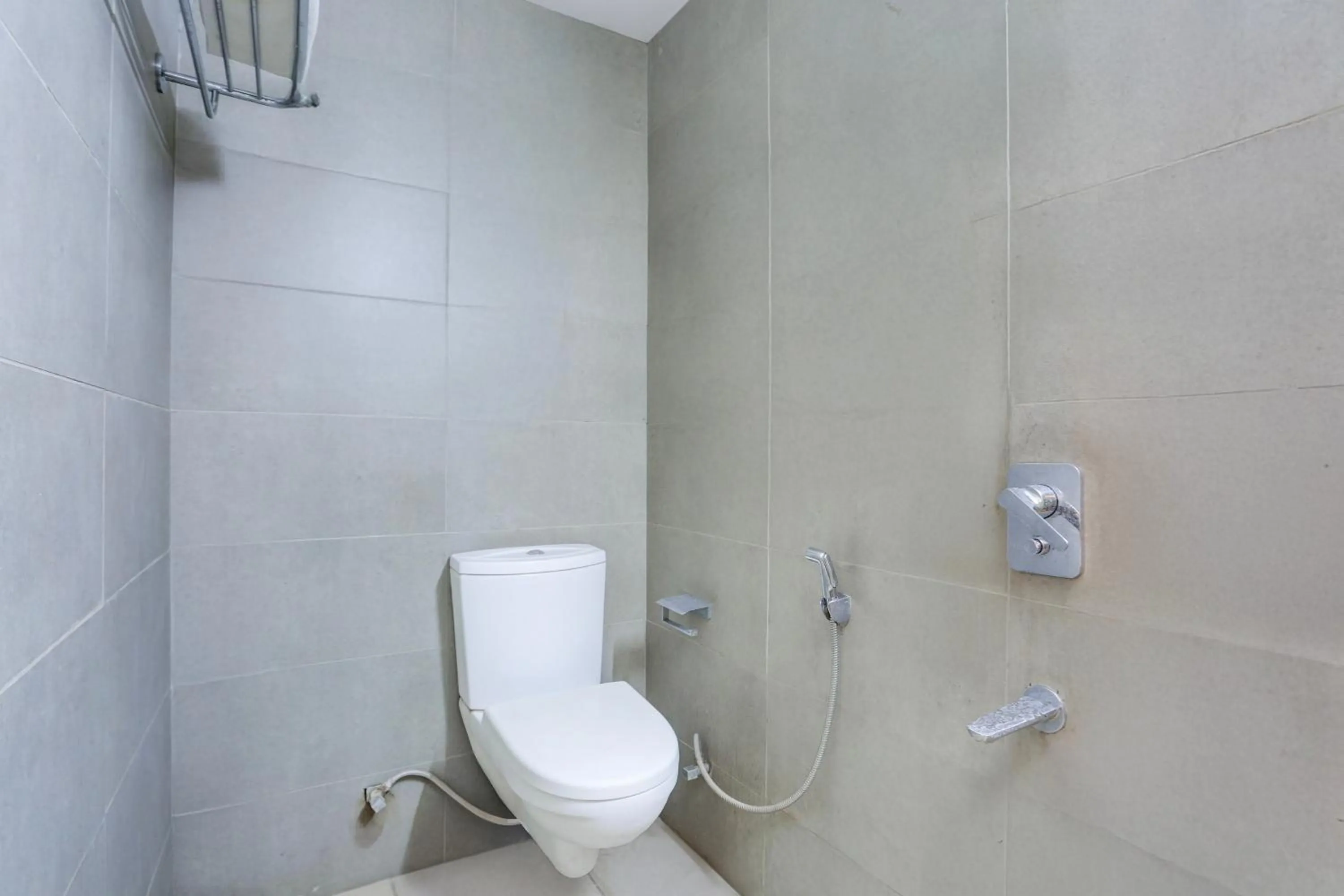 Bathroom in Townhouse Sector 64 Near WorldMark Gurugram Formerly Vero