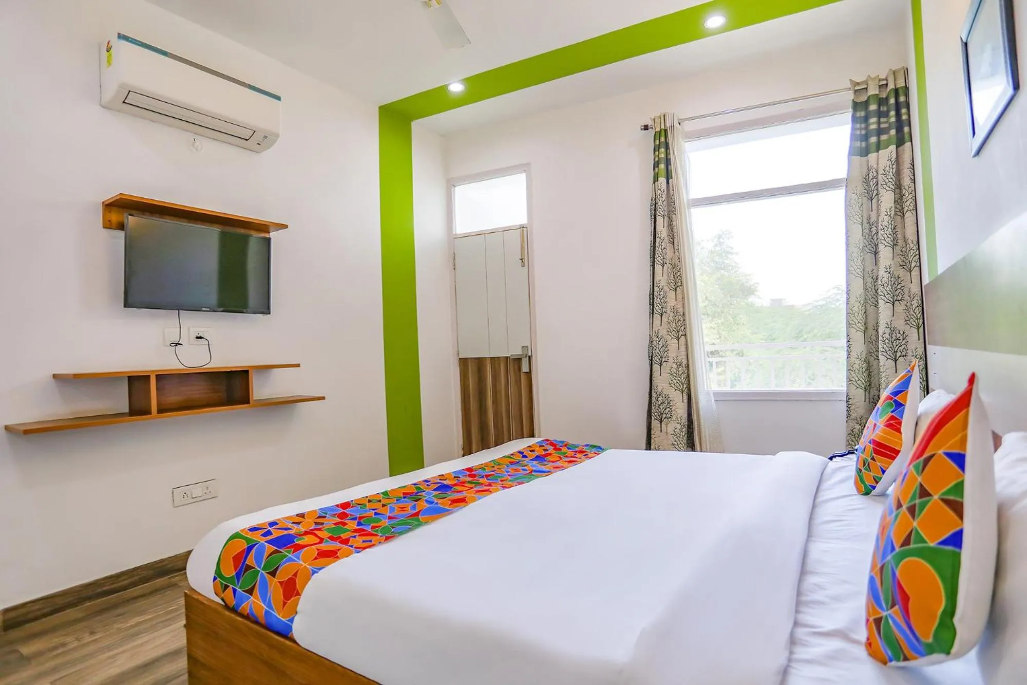 Bedroom, Bed in FabHotel Aravali Suites