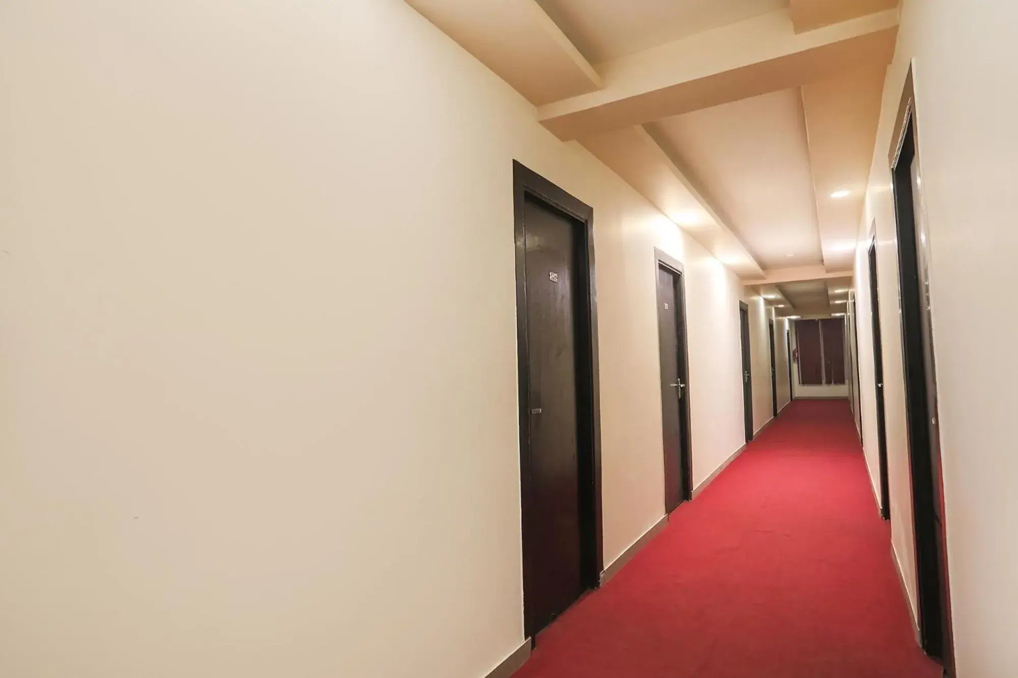 Lobby or reception in FabHotel The Diamond Lobby or reception in FabHotel The Diamond