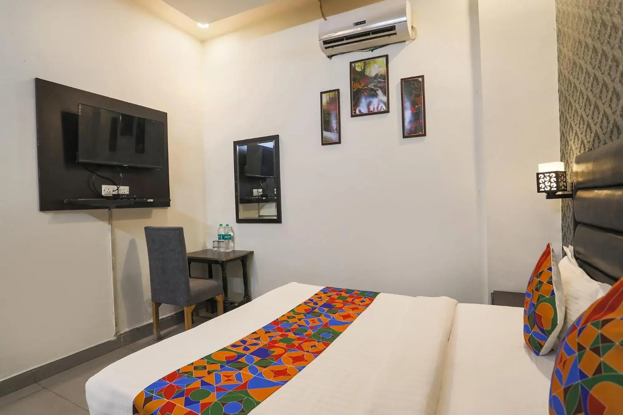 Bed in FabHotel The Diamond Bed in FabHotel The Diamond