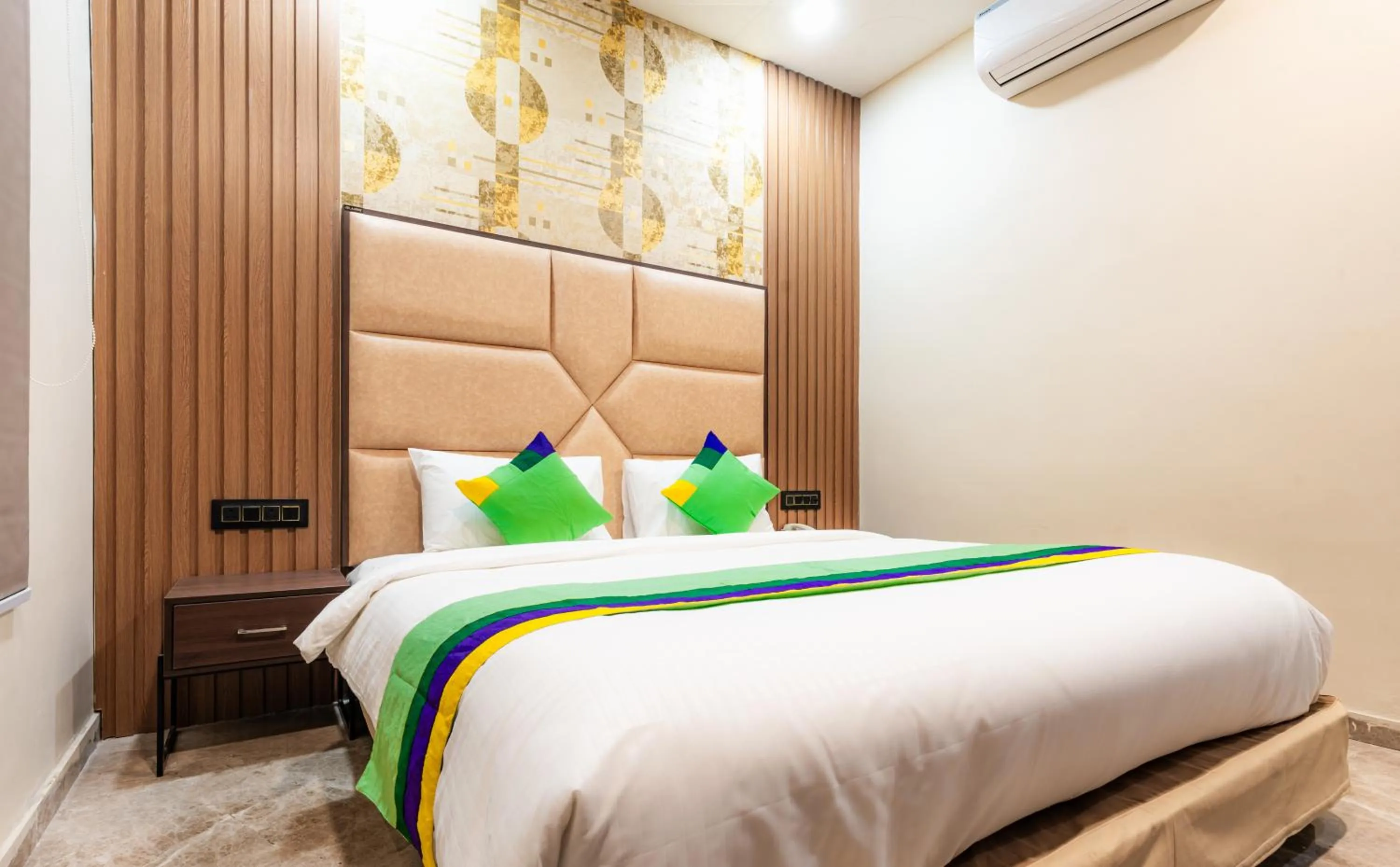 Bedroom, Bed in Treebo City Center