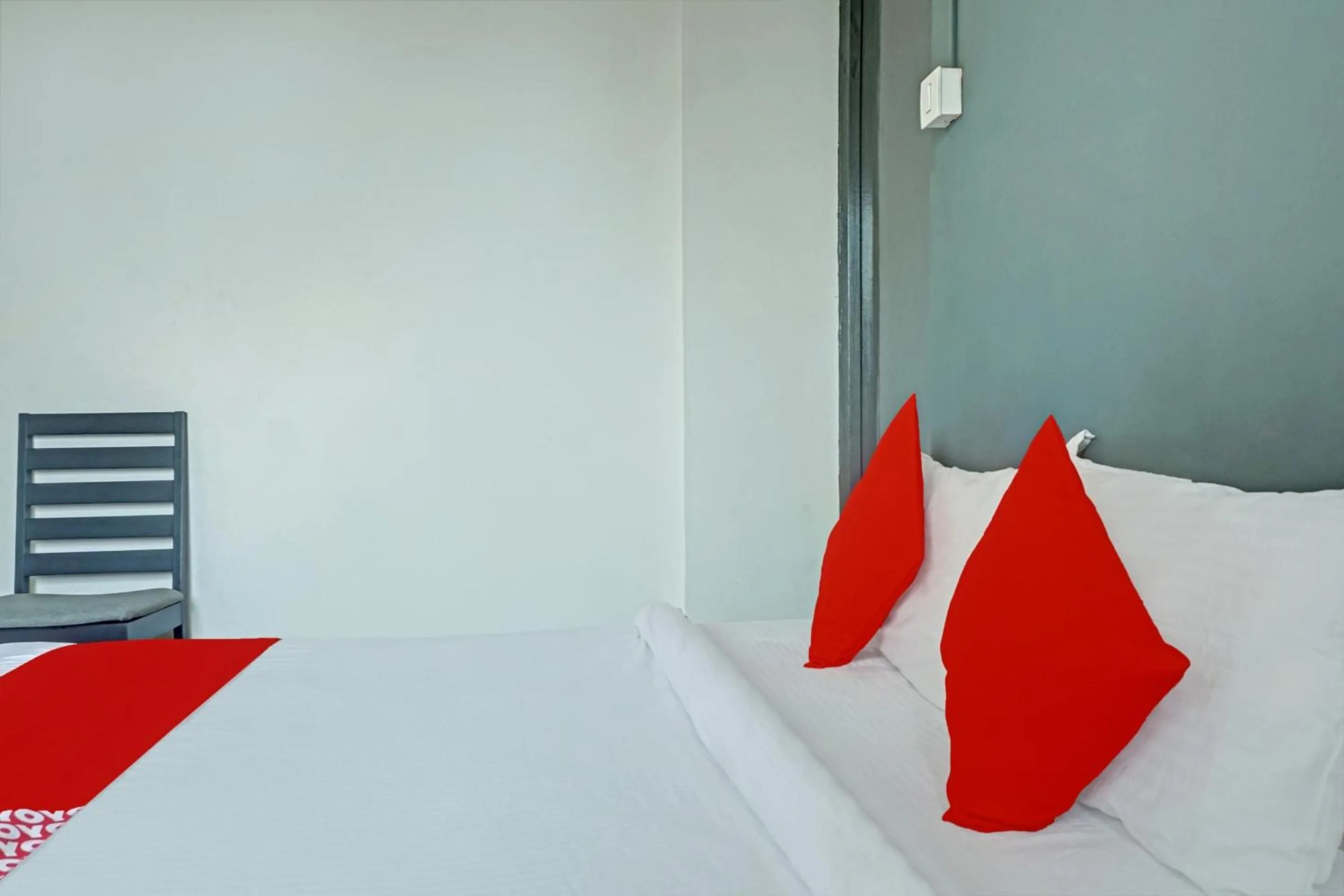 Bedroom in Hotel O Green Leaves