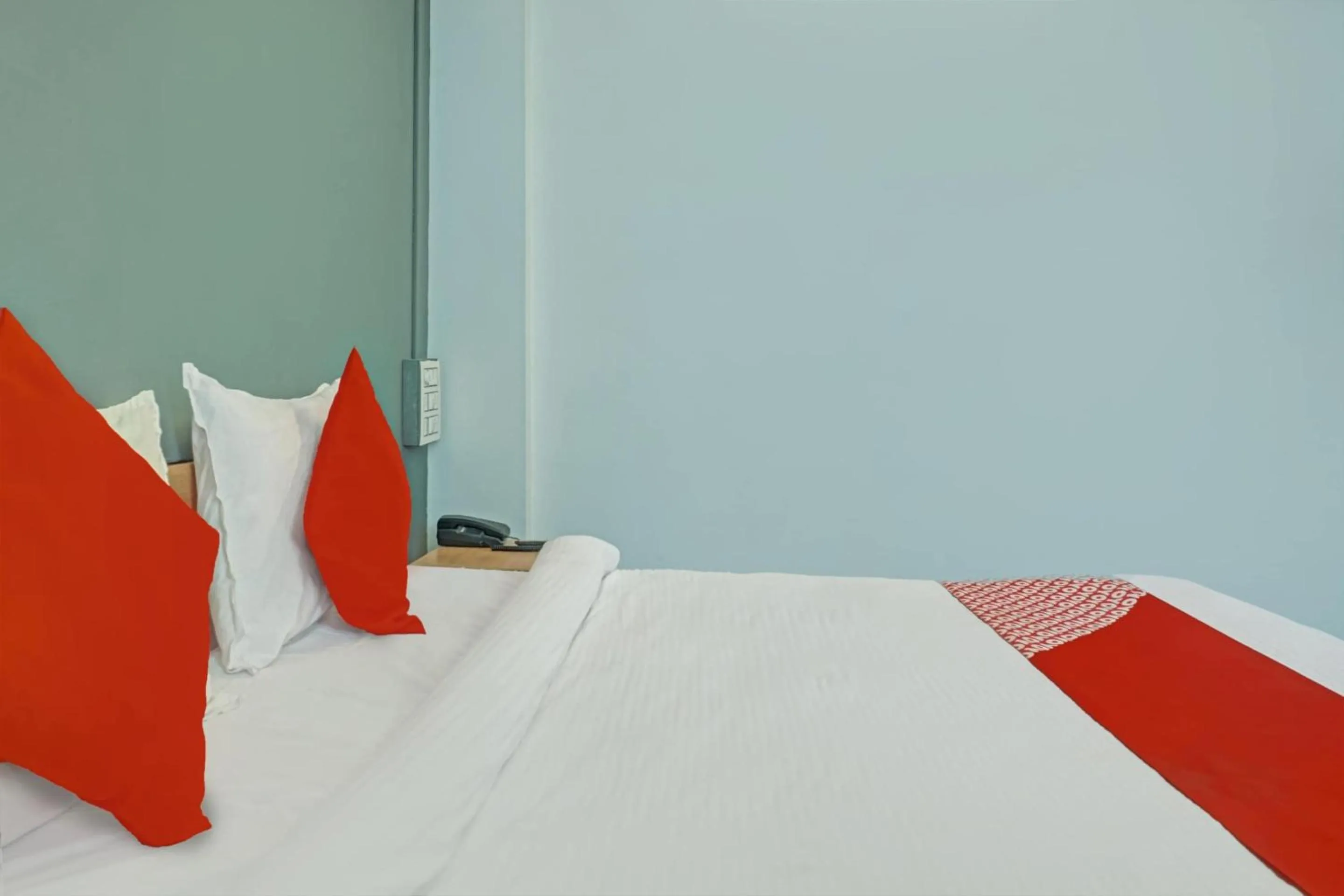 Bedroom in Hotel O Green Leaves