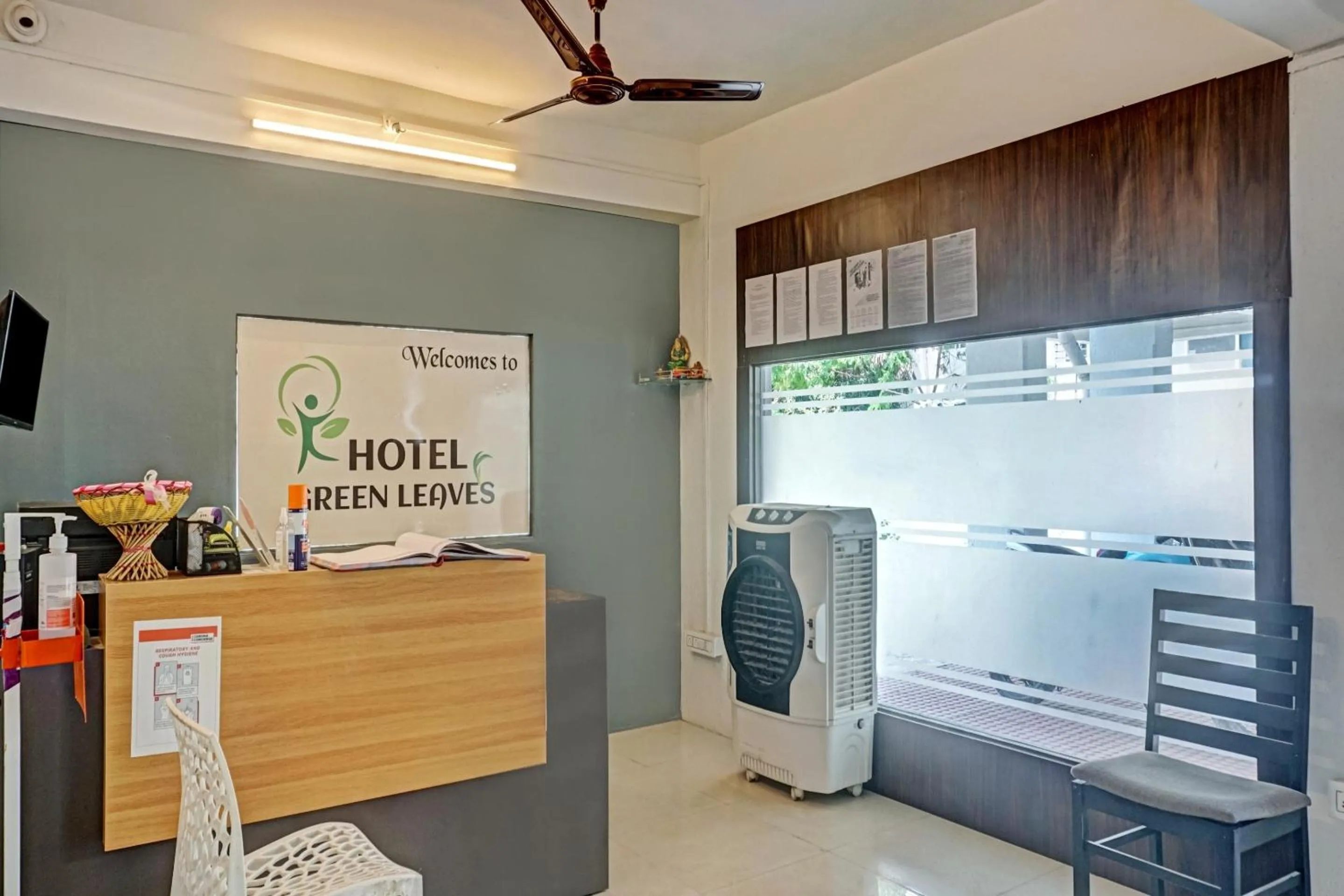 Lobby or reception in Hotel O Green Leaves