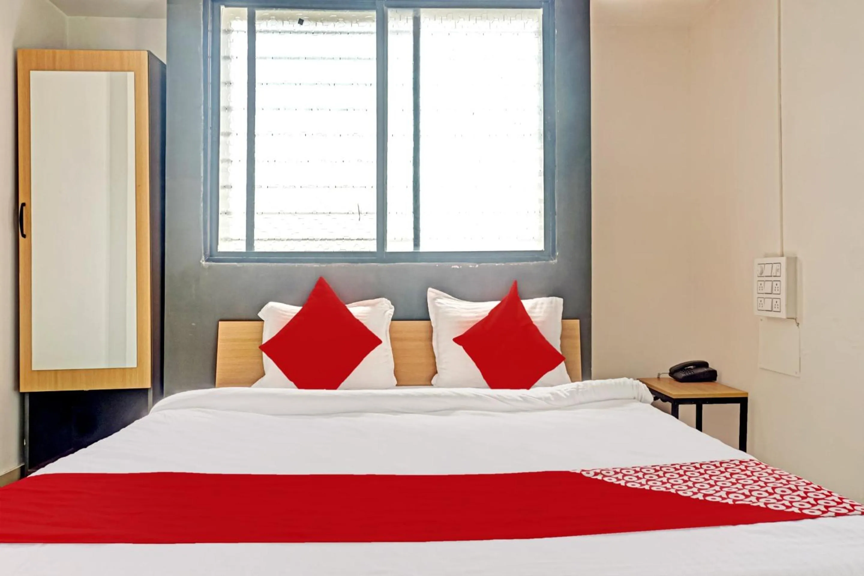 Bedroom in Hotel O Green Leaves