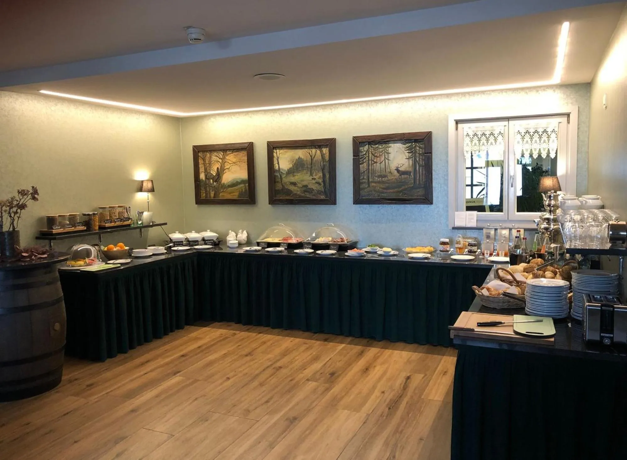 Breakfast in Akzent Berghotel Rosstrappe