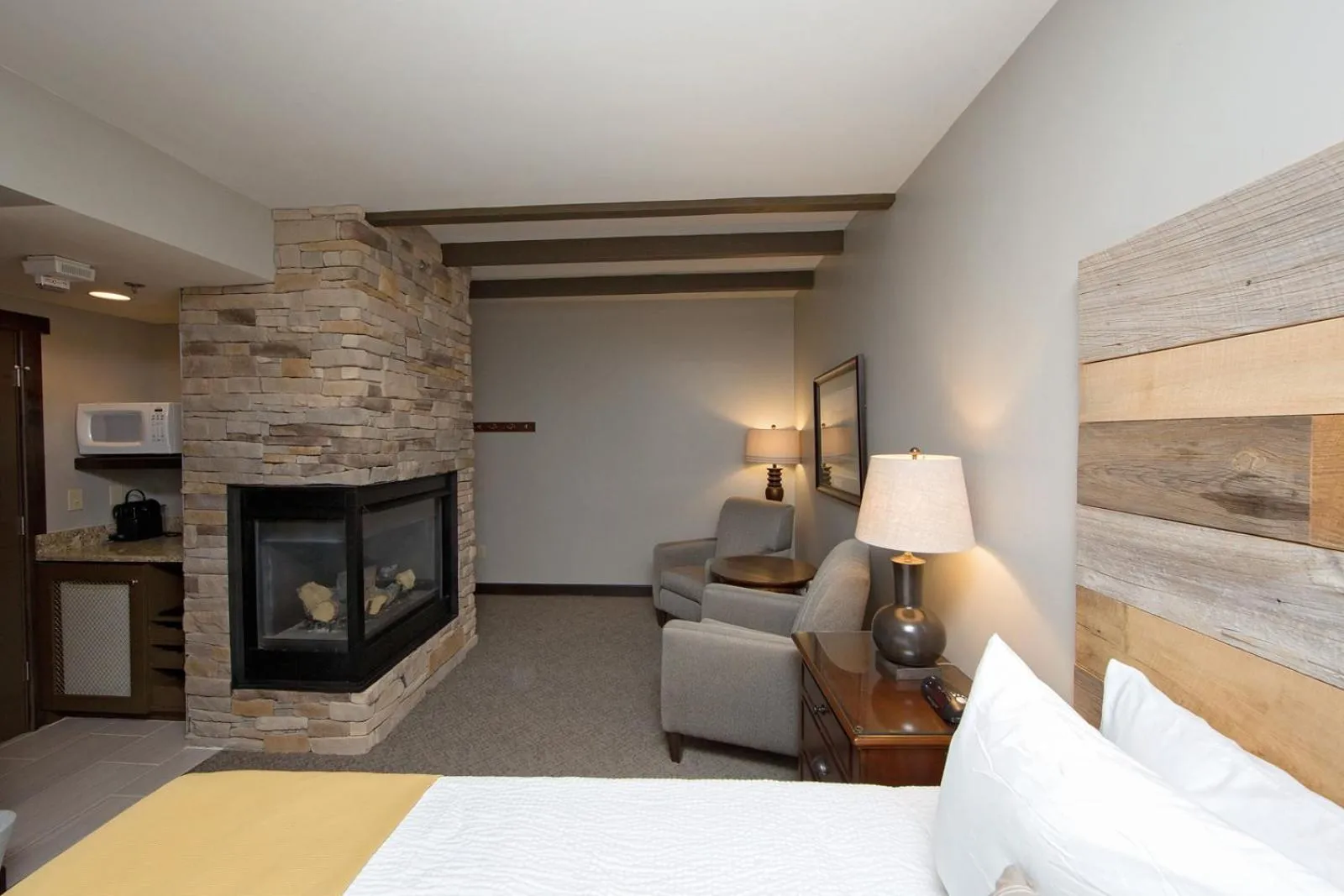 Bed in Corduroy Inn and Lodge, Trademark Collection by Wyndham