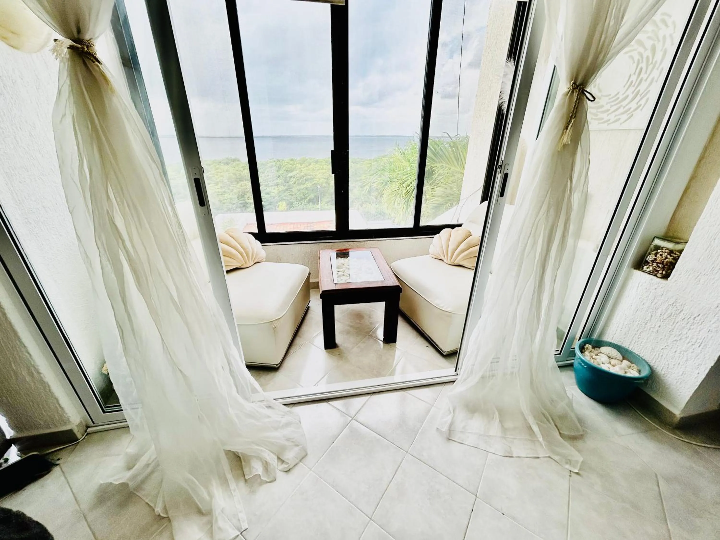 Studio with Lake View in Solymar Beach Condos