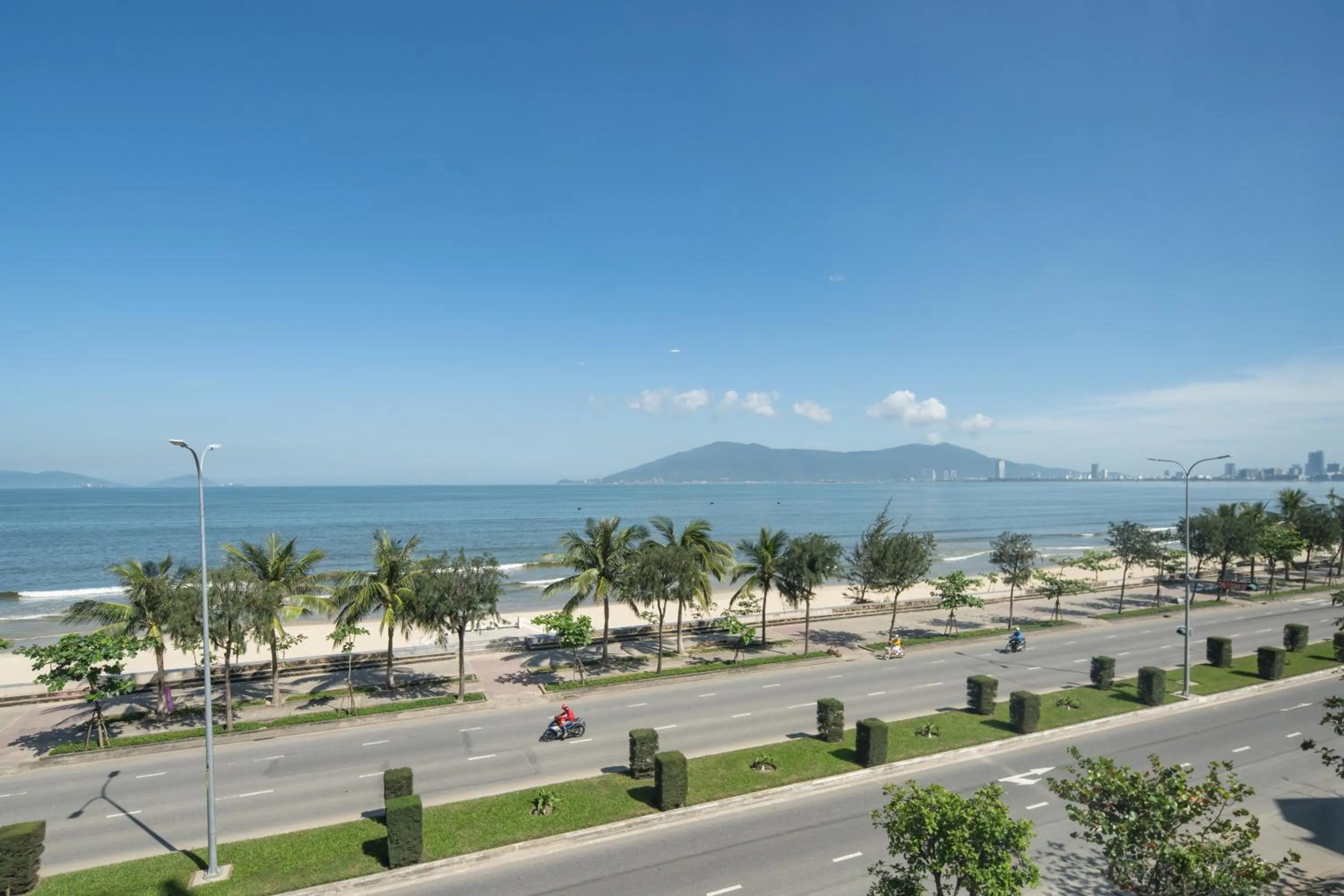 Property building in Avenis Hotel