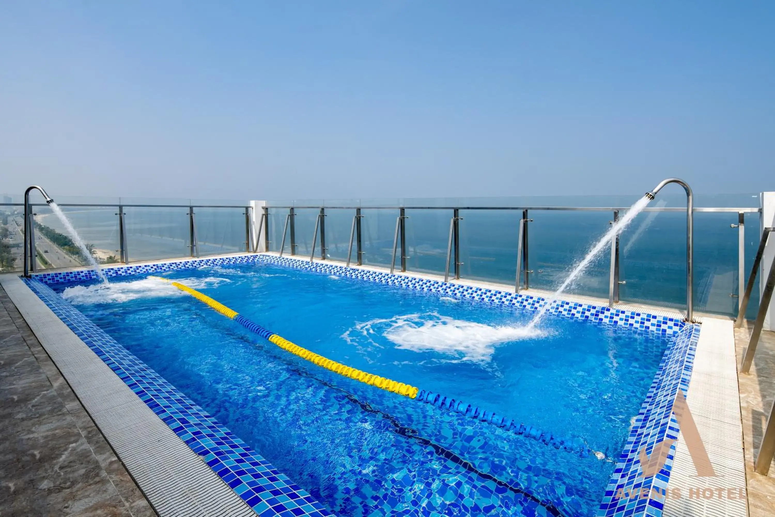 Swimming pool in Avenis Hotel Swimming pool in Avenis Hotel