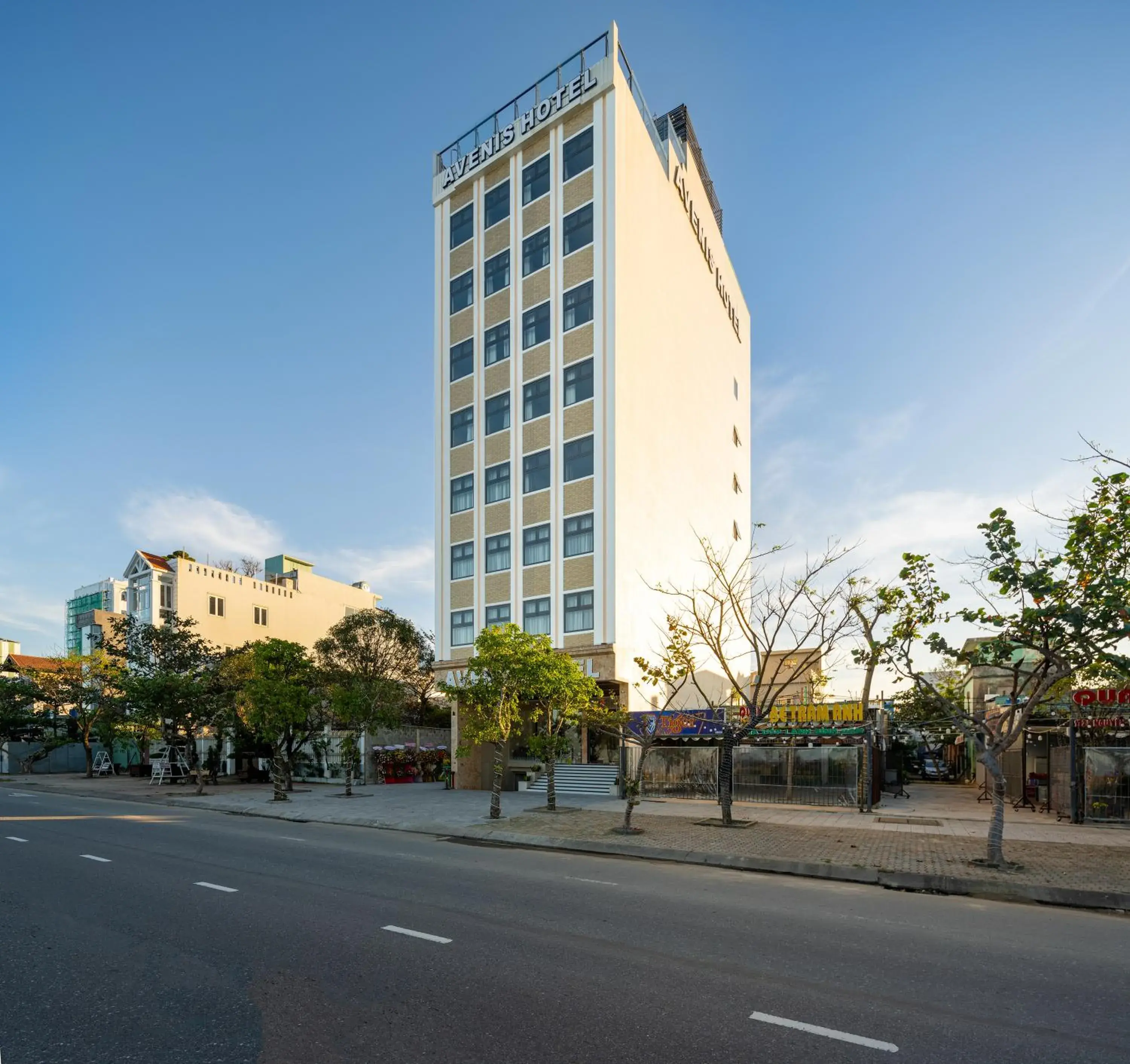 Property building in Avenis Hotel Property building in Avenis Hotel