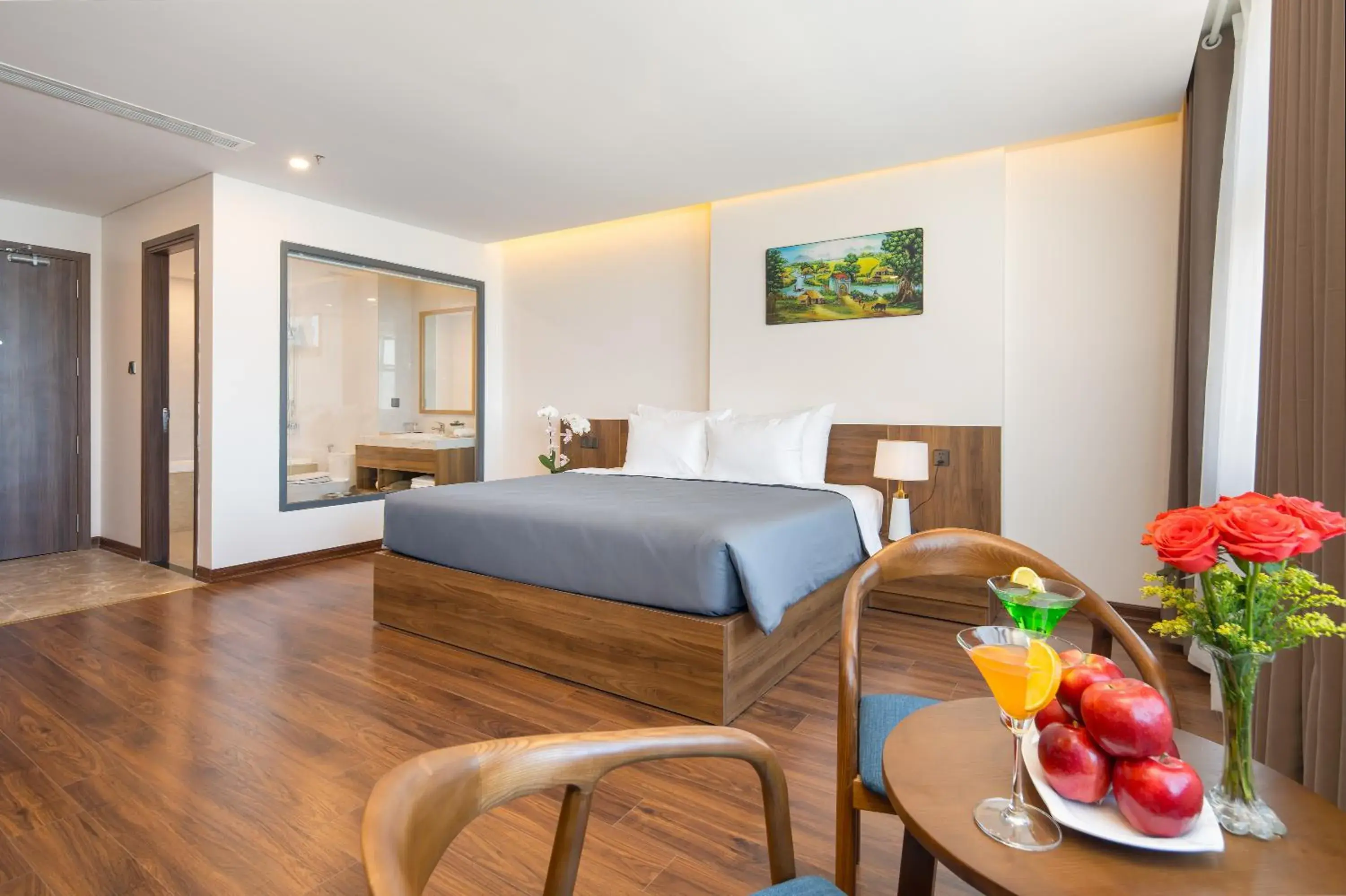 Photo of the whole room, Bed in Avenis Hotel Photo of the whole room, Bed in Avenis Hotel