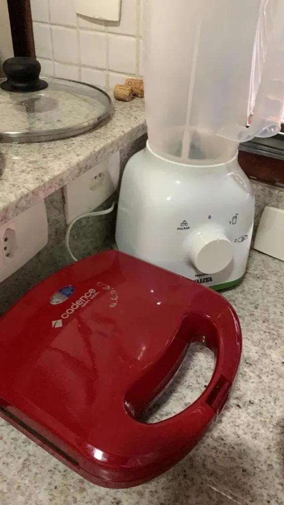 toaster in Flat no Condomínio Monte Castelo em Gravatá