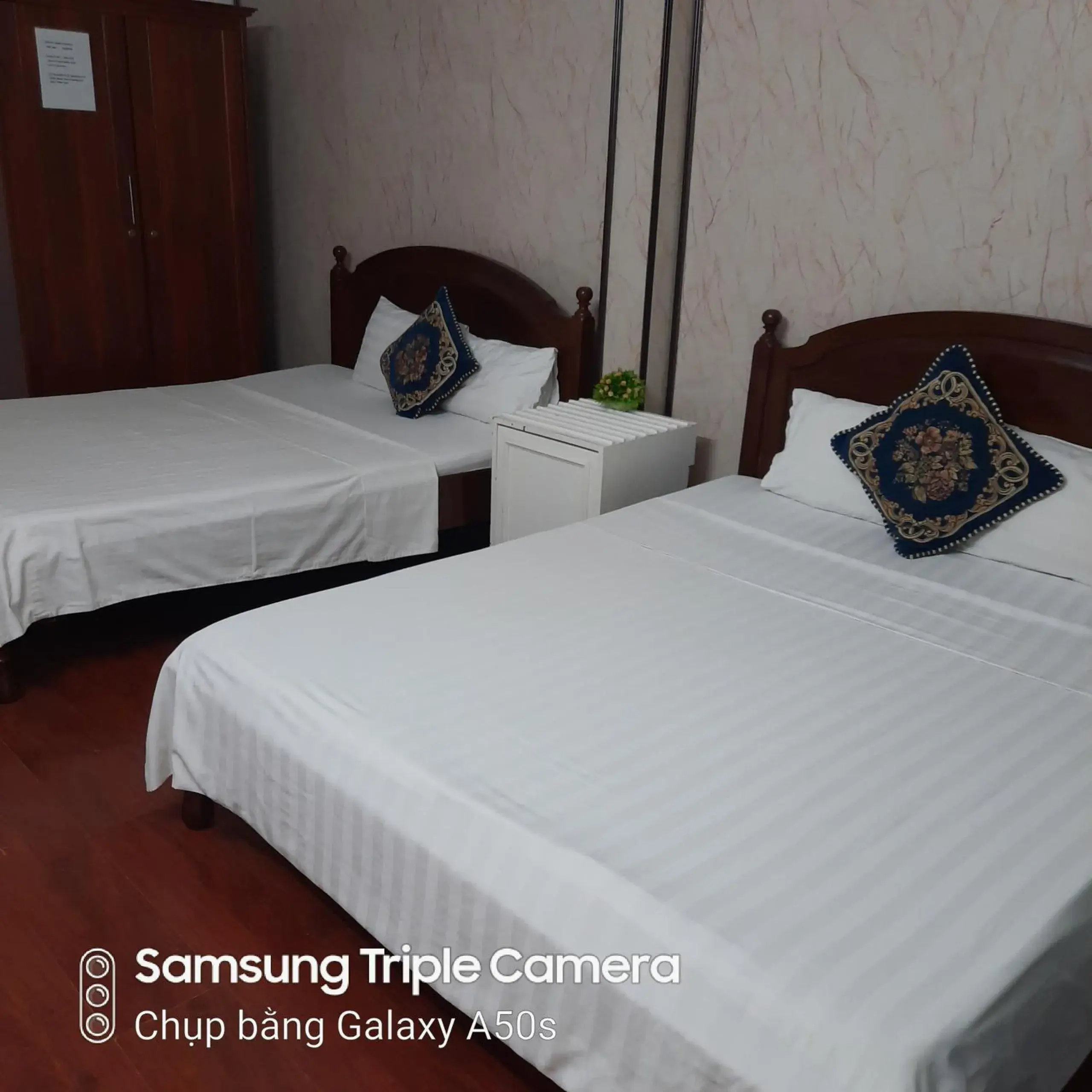 Bed in Hanoi Carina Hotel Bed in Hanoi Carina Hotel