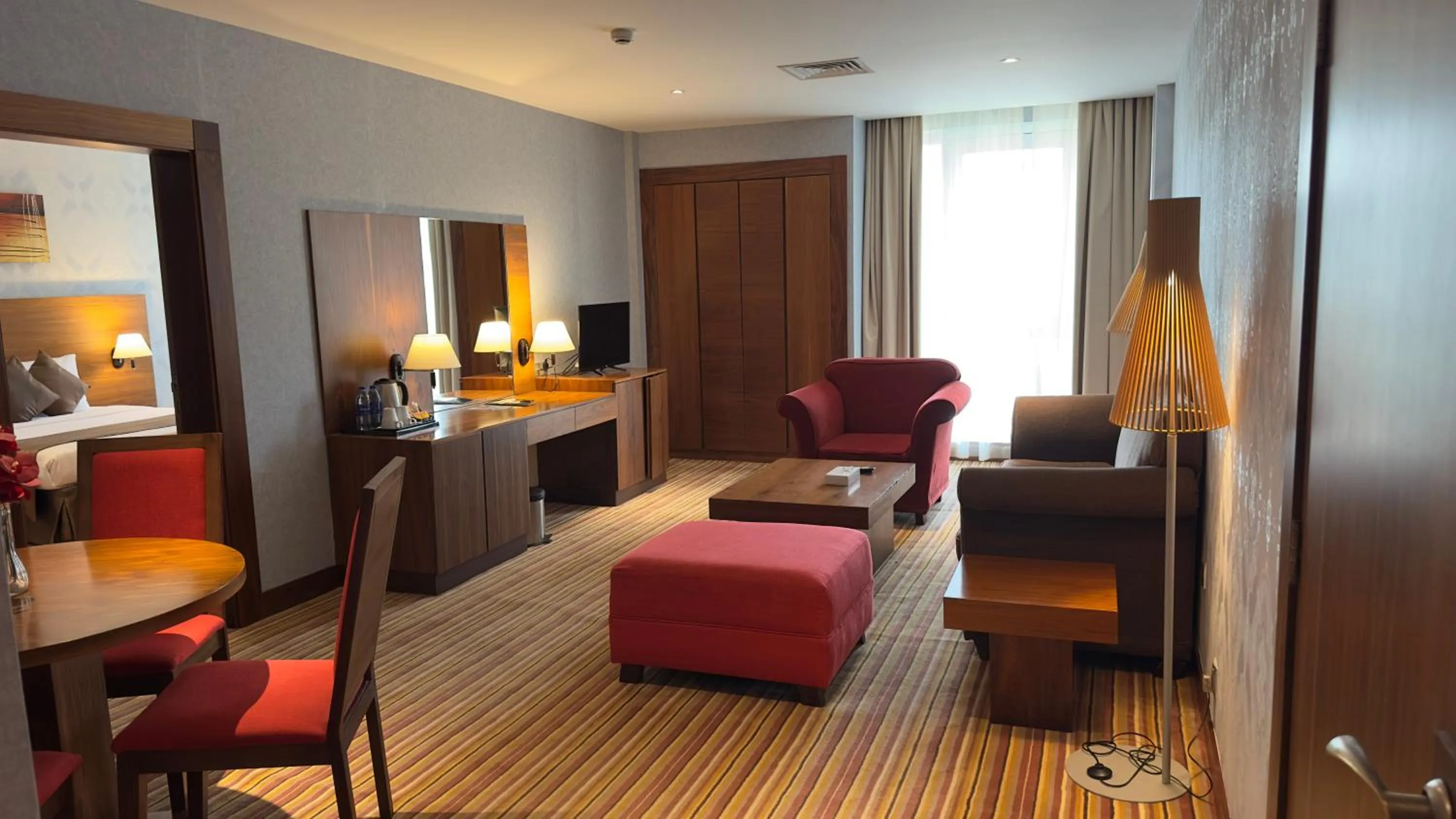 Living room in Al Khaleej Palace Deira Hotel