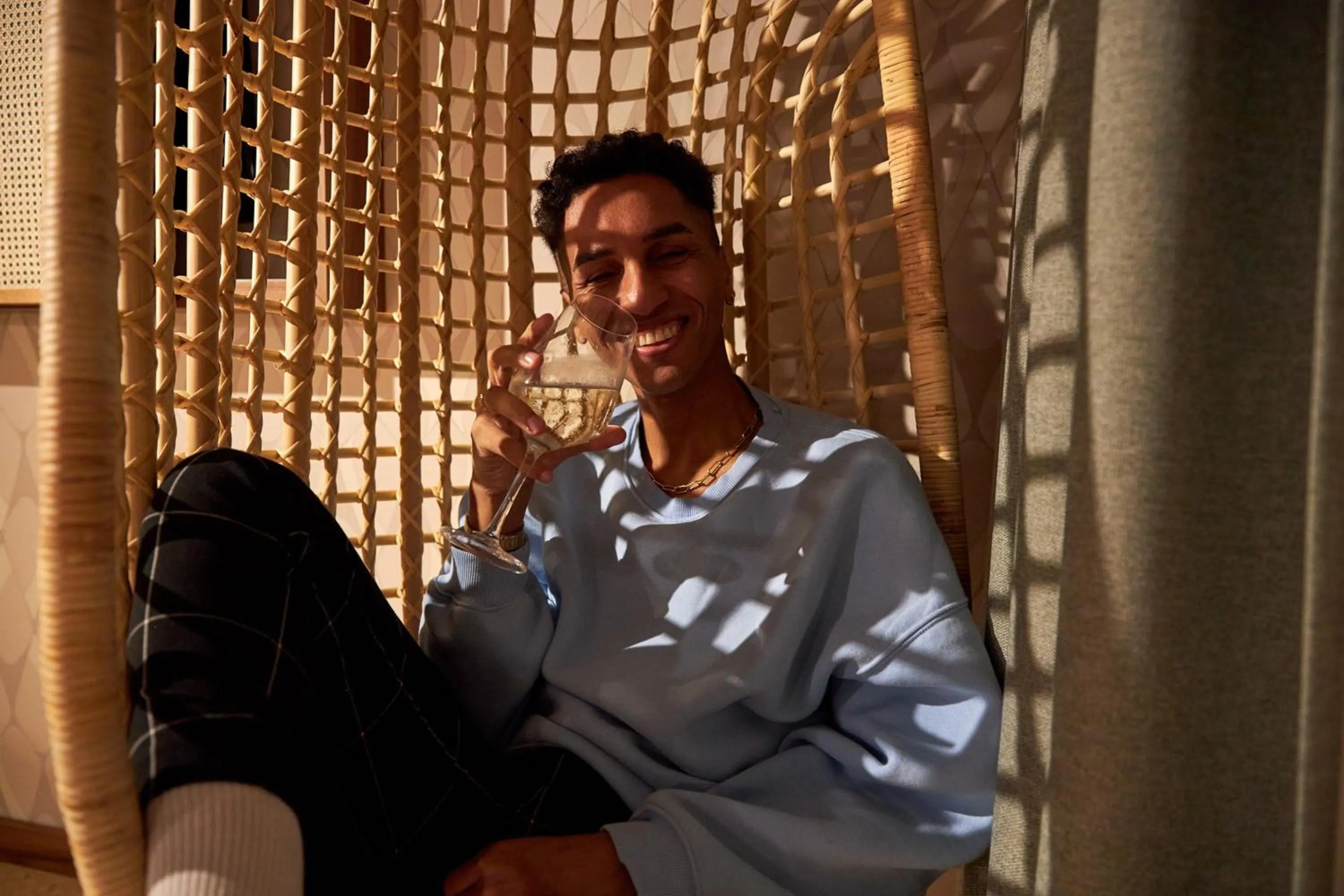 People in Cocoon Sendlinger Tor