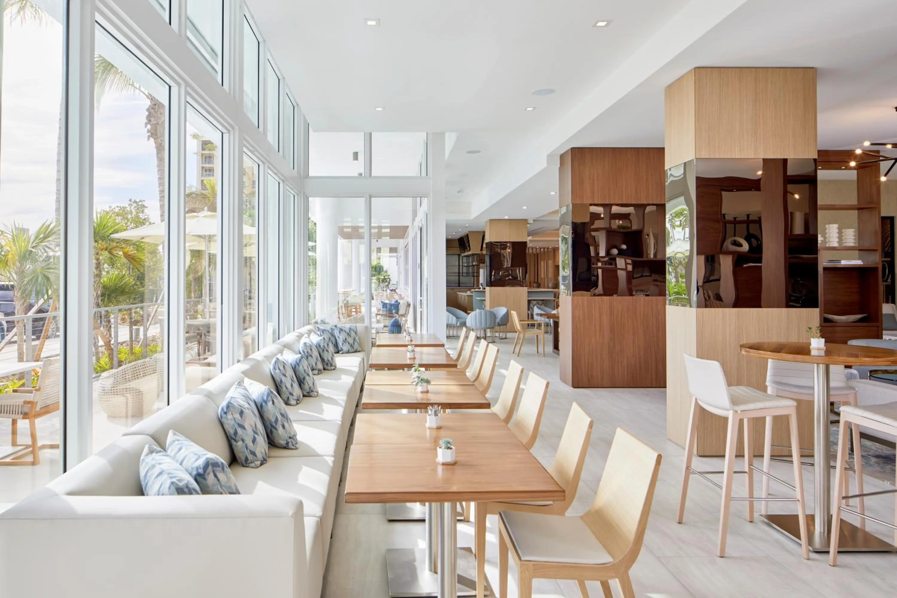 Restaurant/places to eat in AC Hotel by Marriott Fort Lauderdale Beach