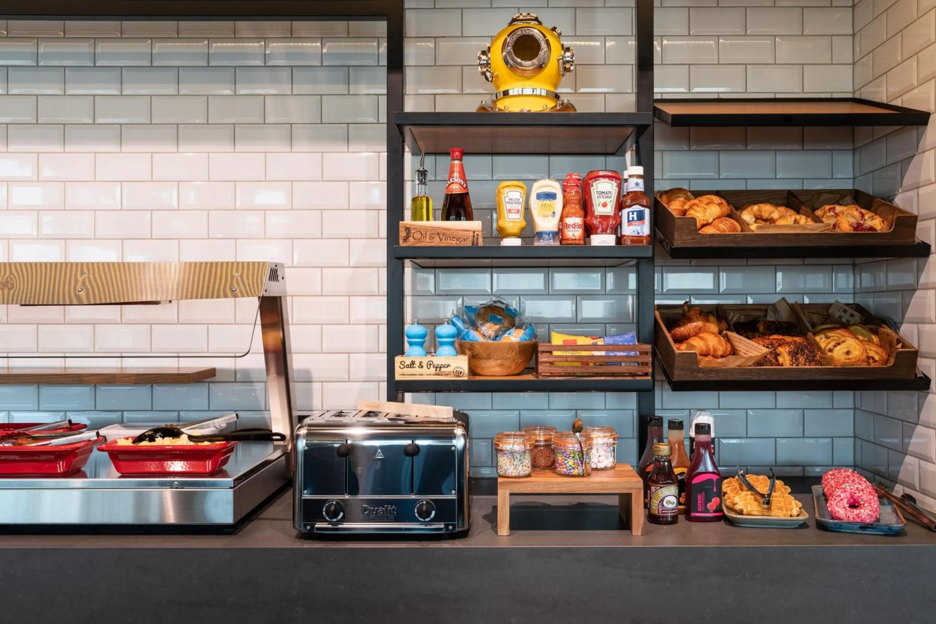 Breakfast in Moxy Chester