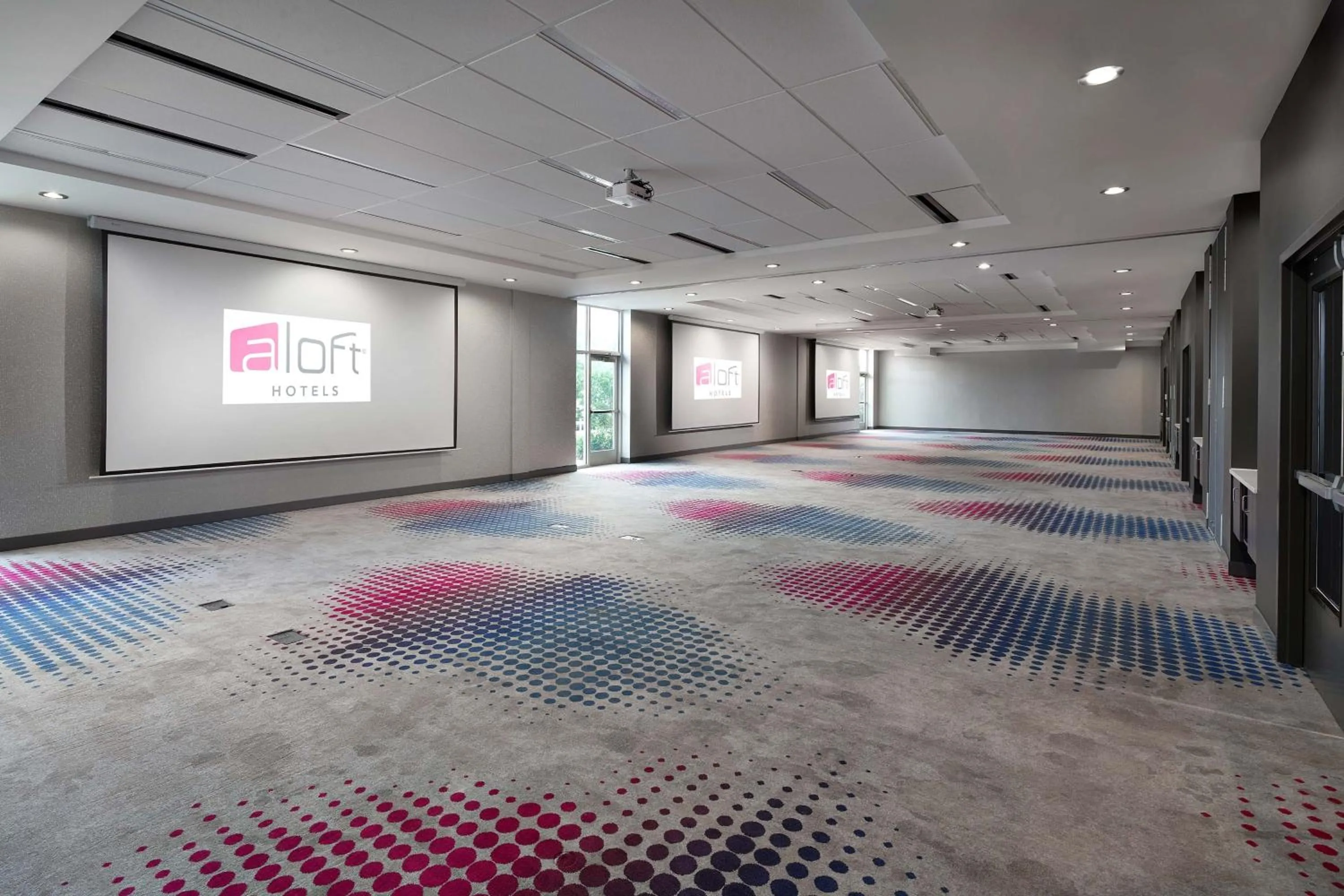 Meeting/conference room in Aloft Orlando International Drive by Marriott