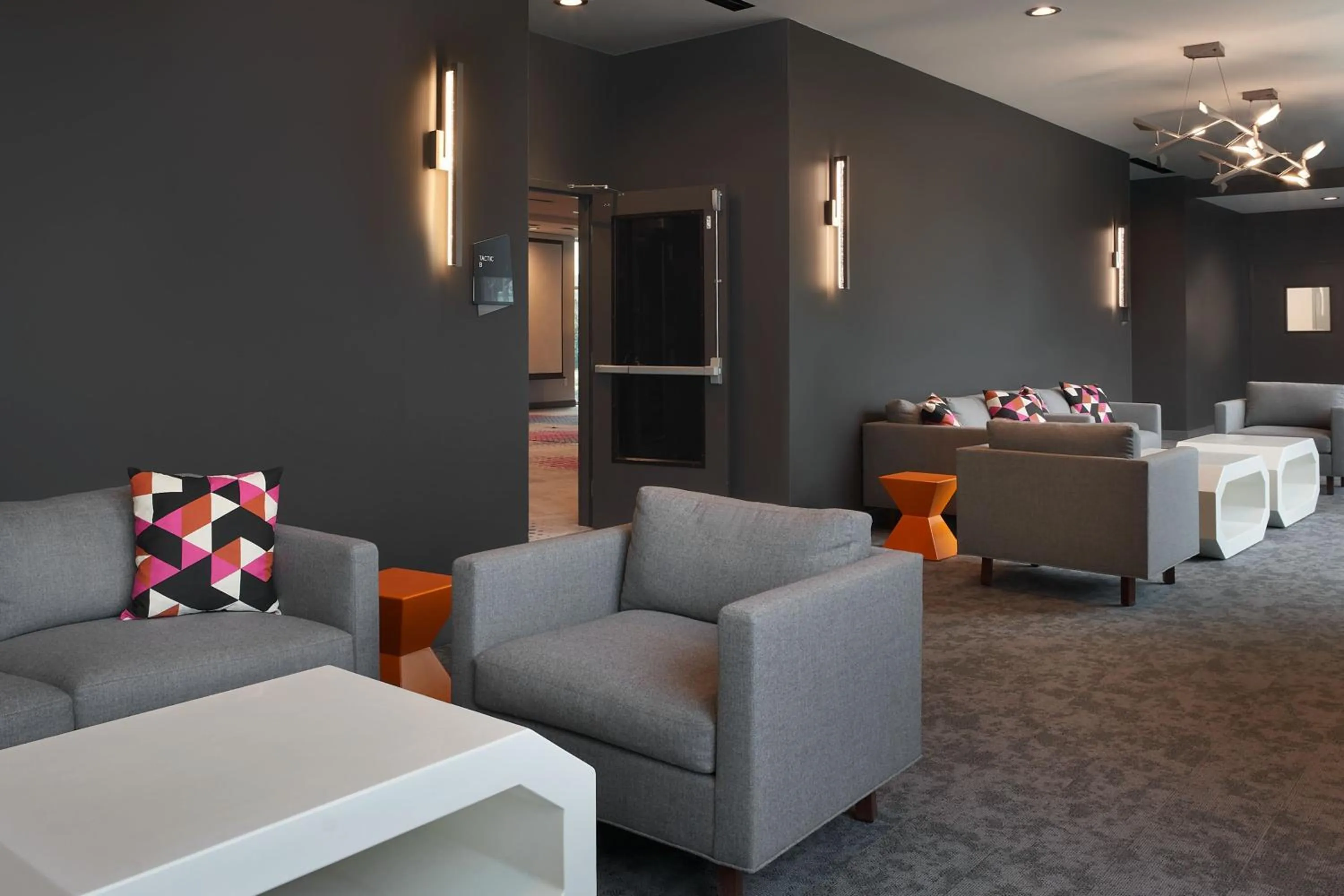 Meeting/conference room in Aloft Orlando International Drive by Marriott