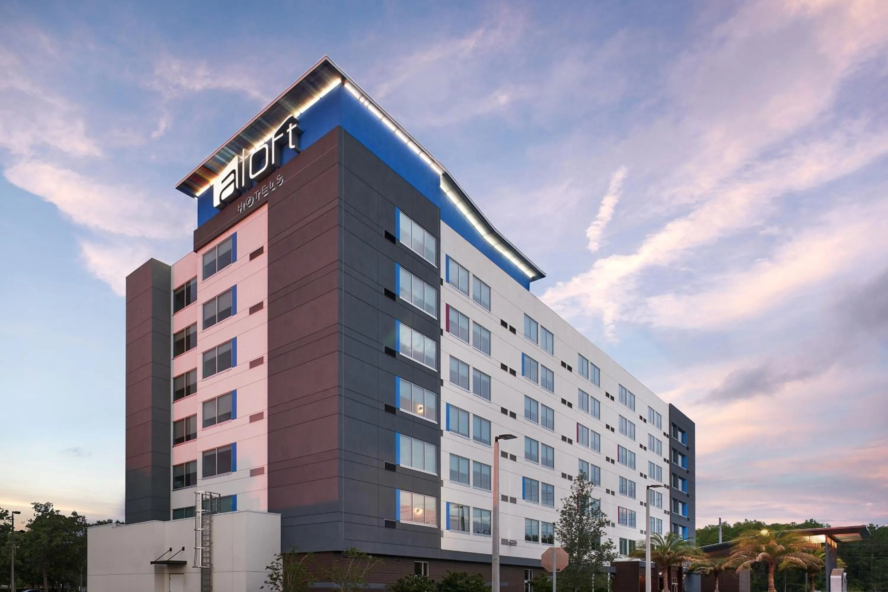Property building in Aloft Orlando International Drive by Marriott