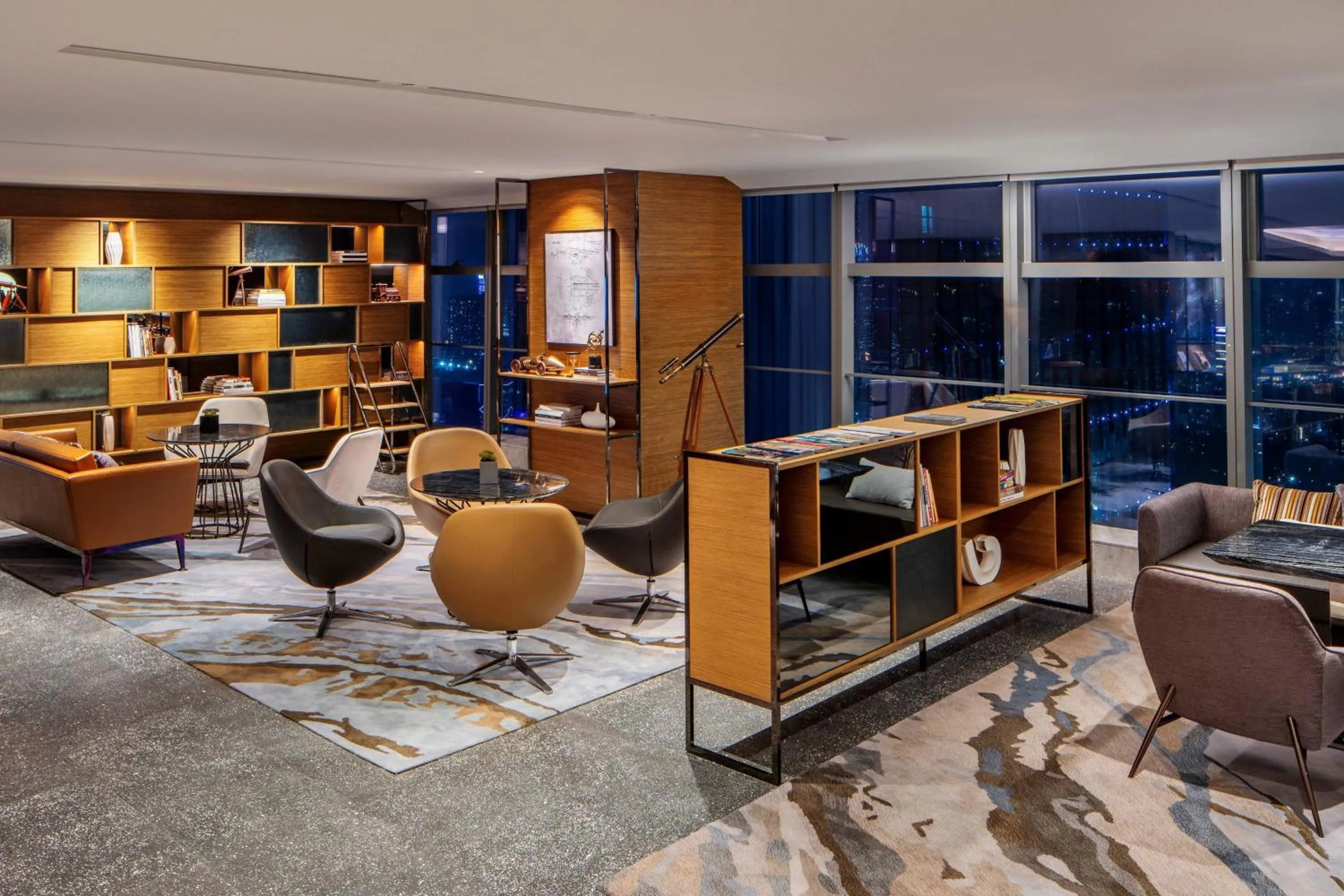 Seating area in Renaissance Shenzhen Bay Hotel